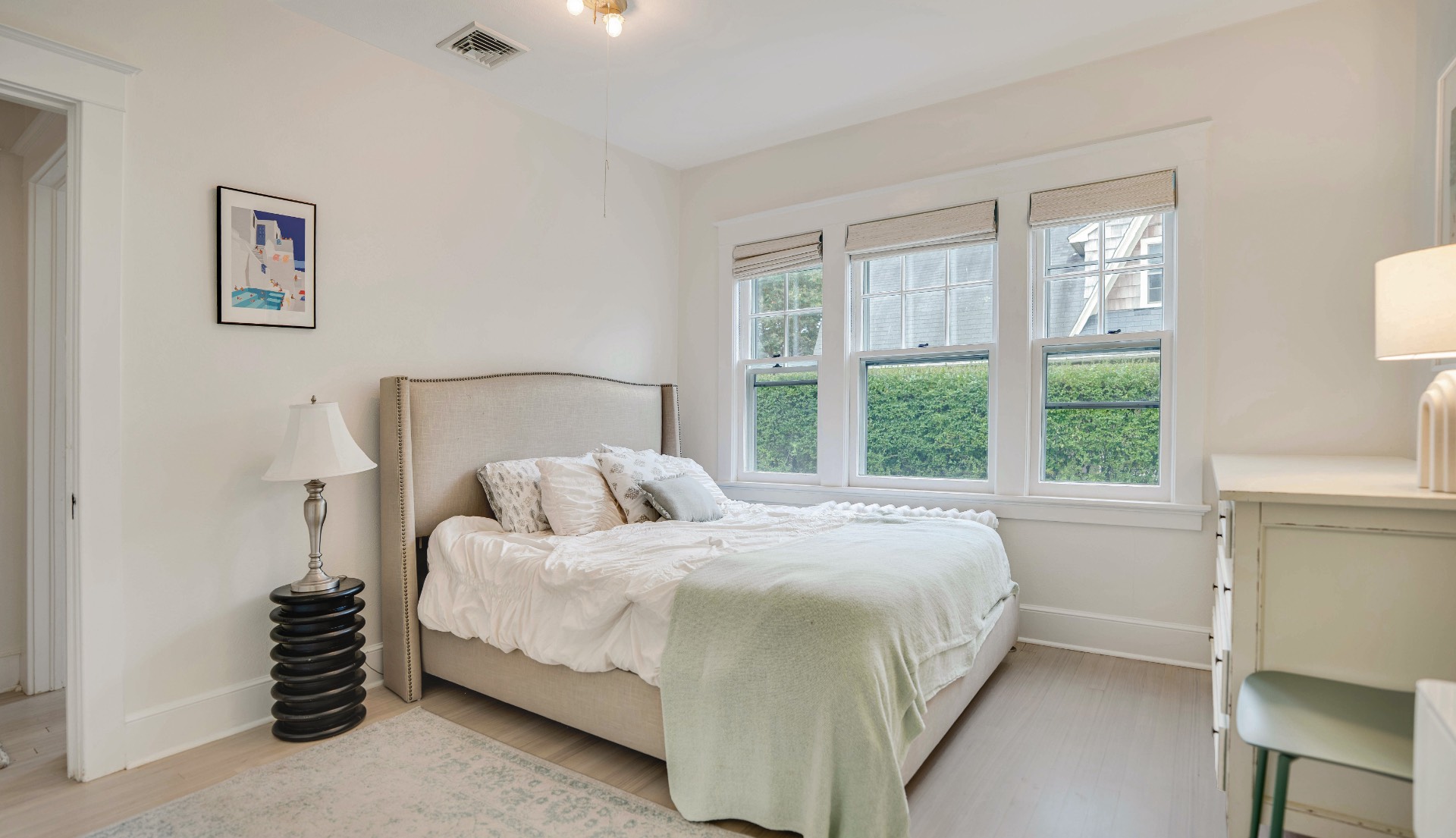 93 Meeting House Lane