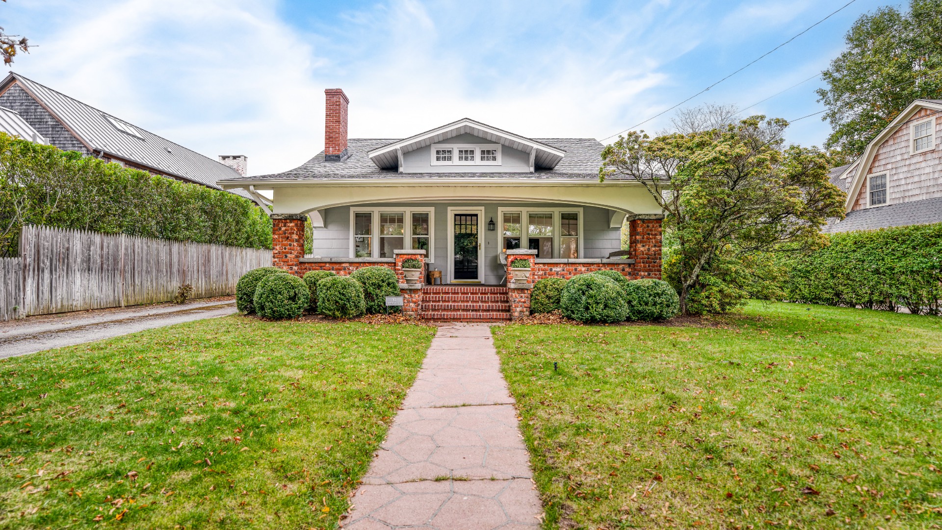 93 Meeting House Lane