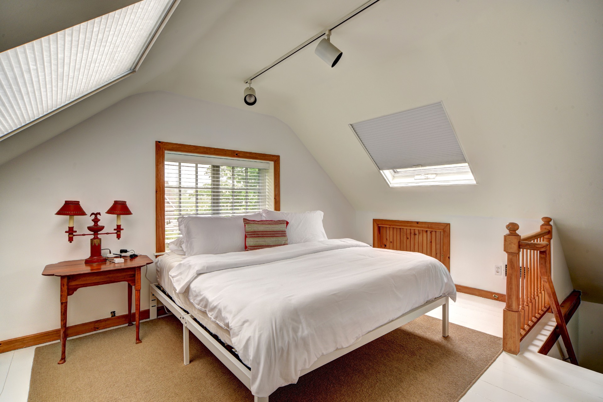 31 Meeting House Lane