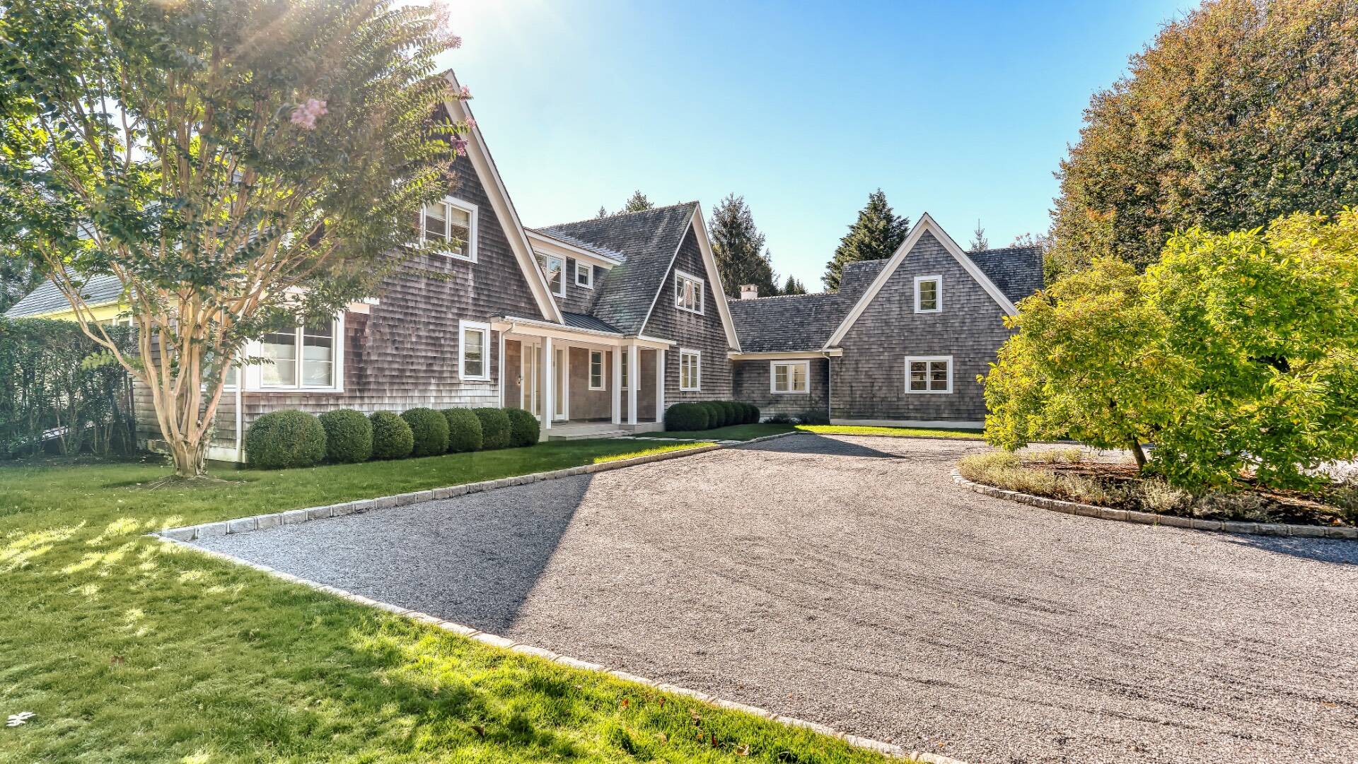 25 East Hollow Road