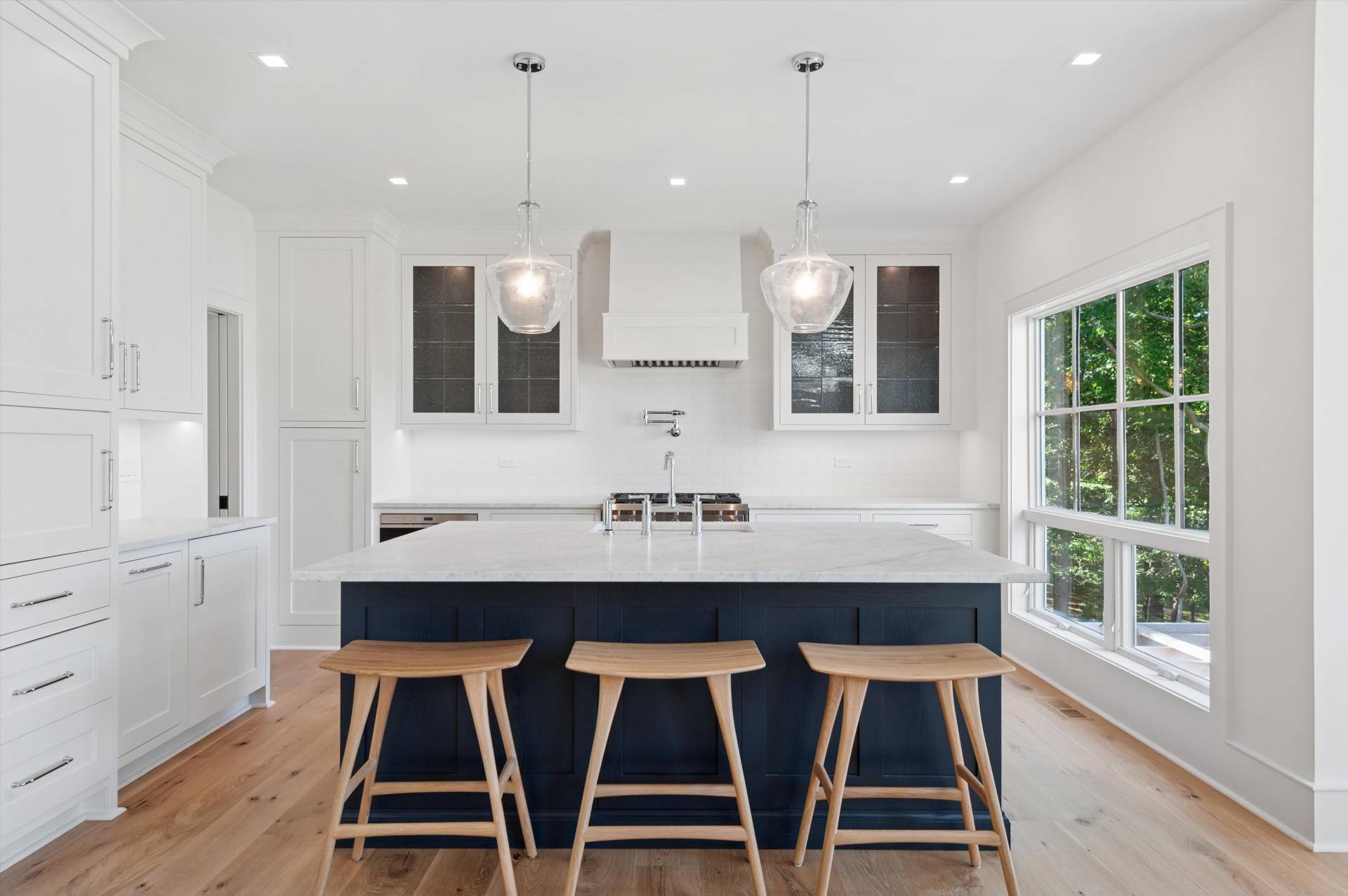 206 Waterhole Rd