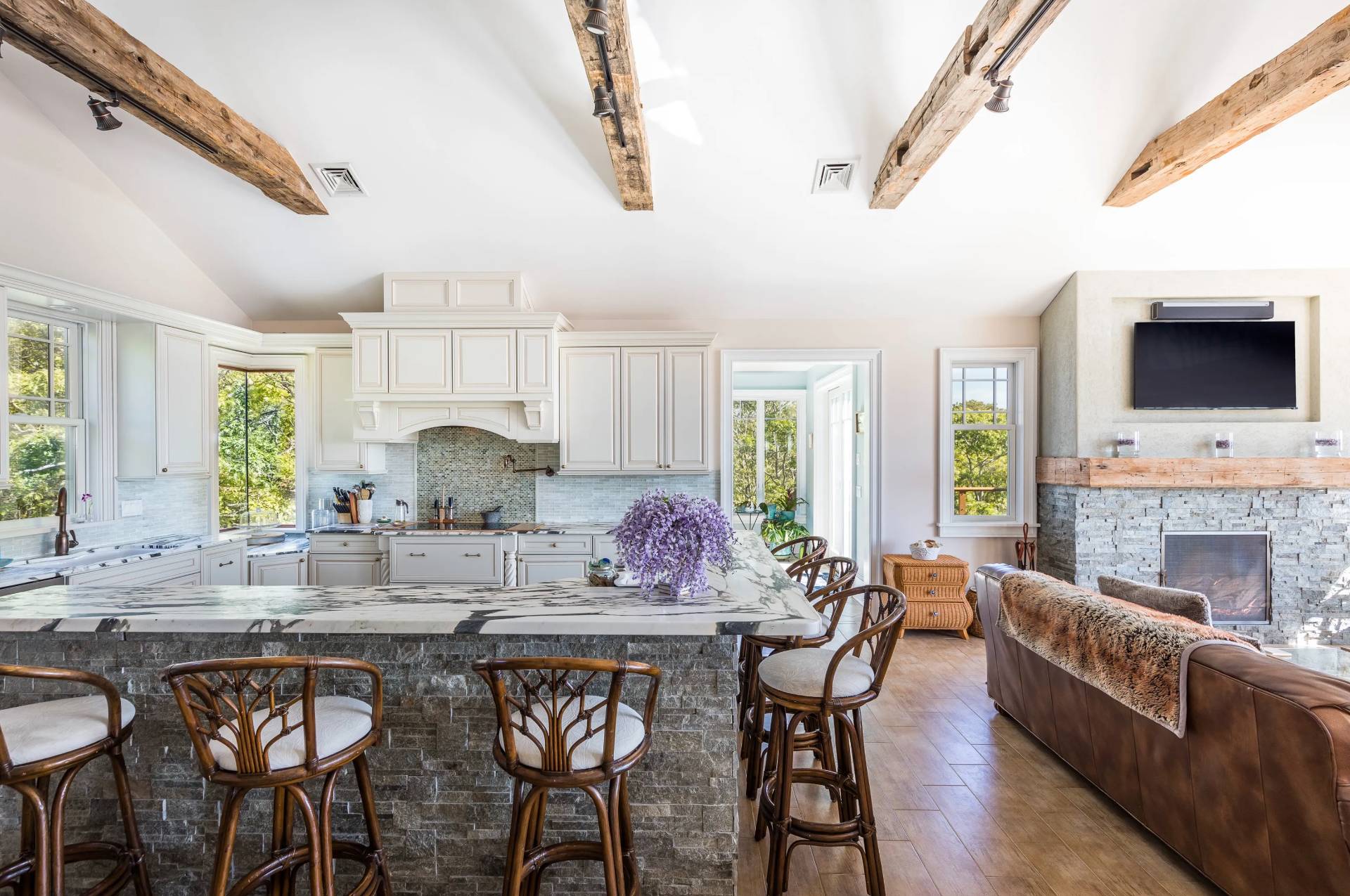 90 NAPEAGUE HARBOR RD