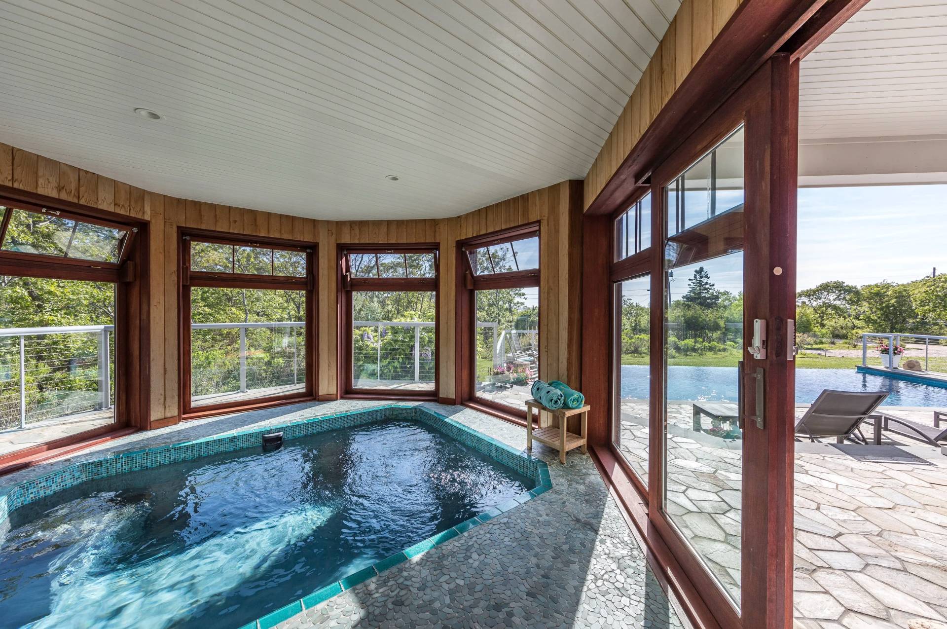 90 NAPEAGUE HARBOR RD