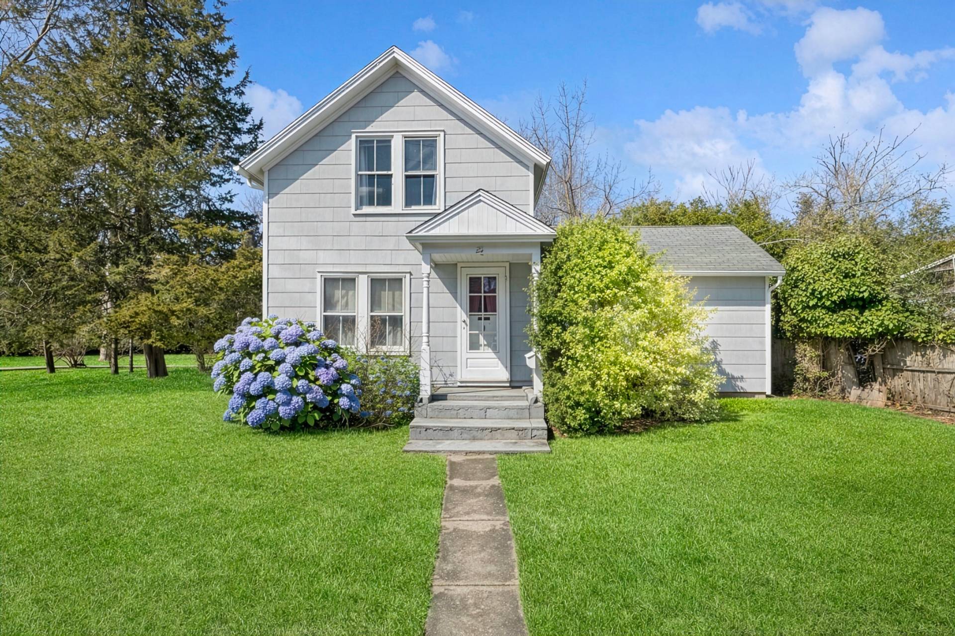 29 Accabonac Road