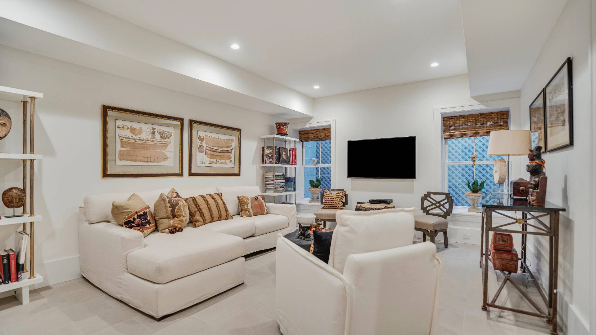 56 GRAND ST