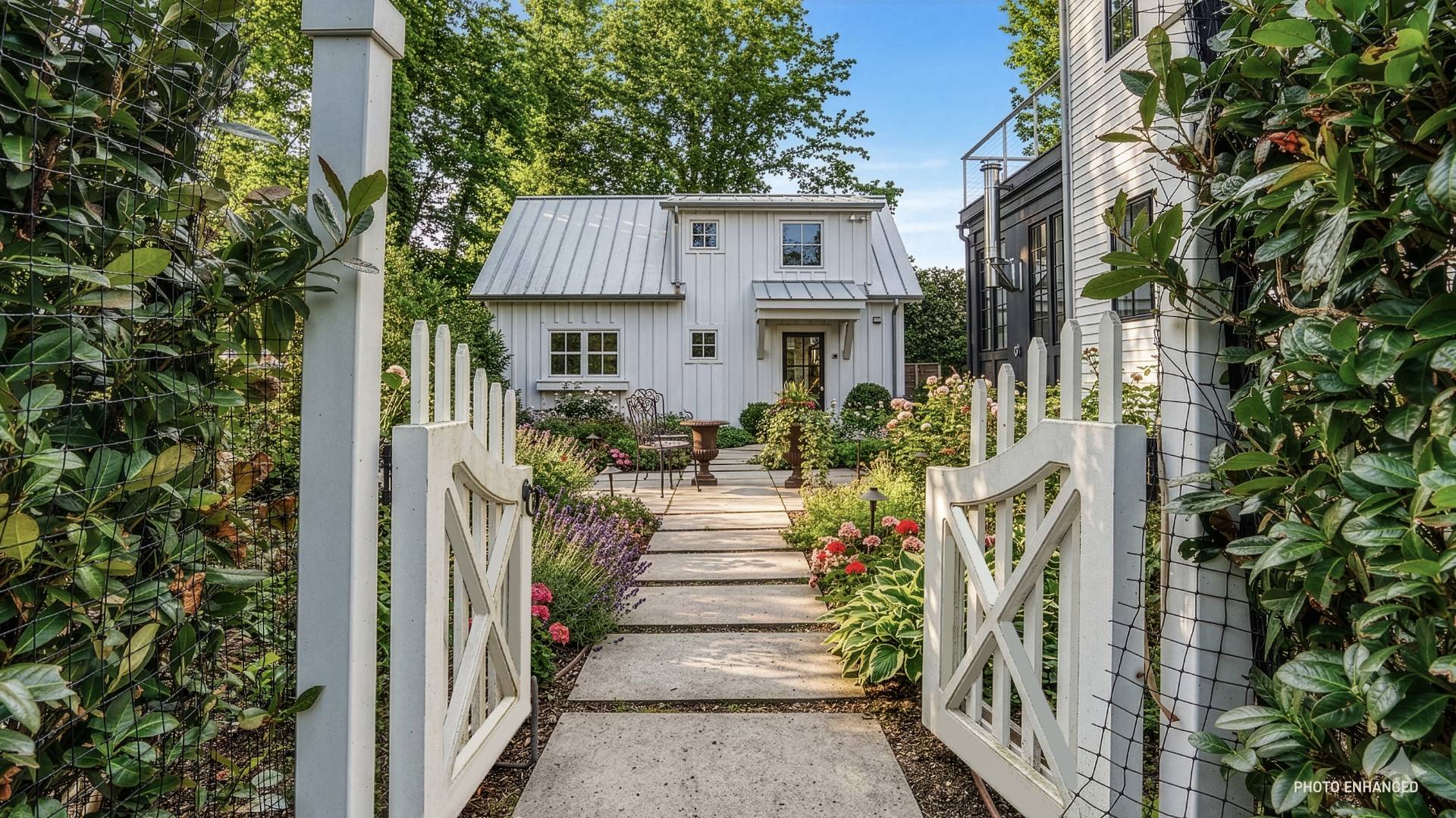 56 GRAND ST