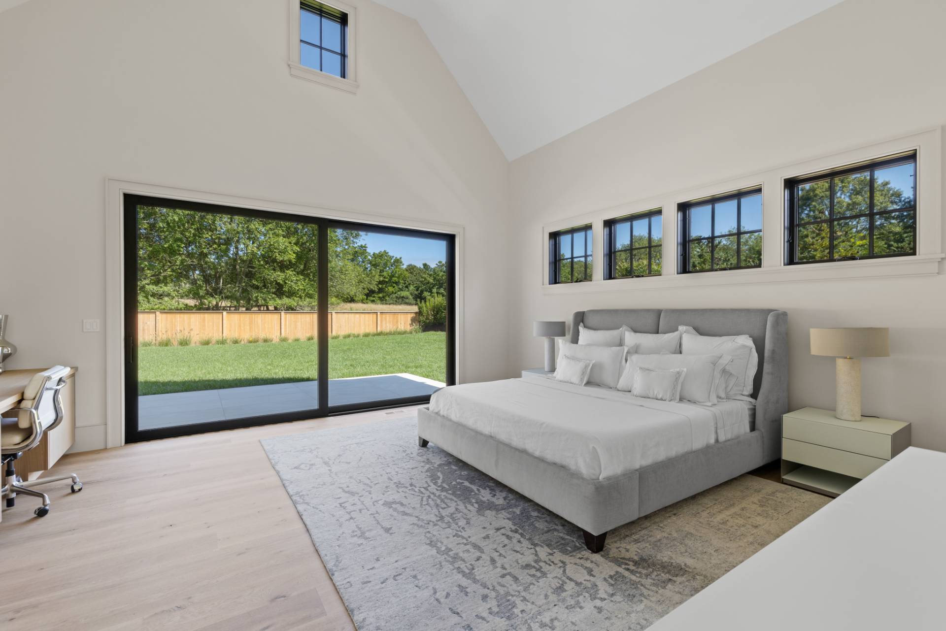 10 Springs Fireplace Rd