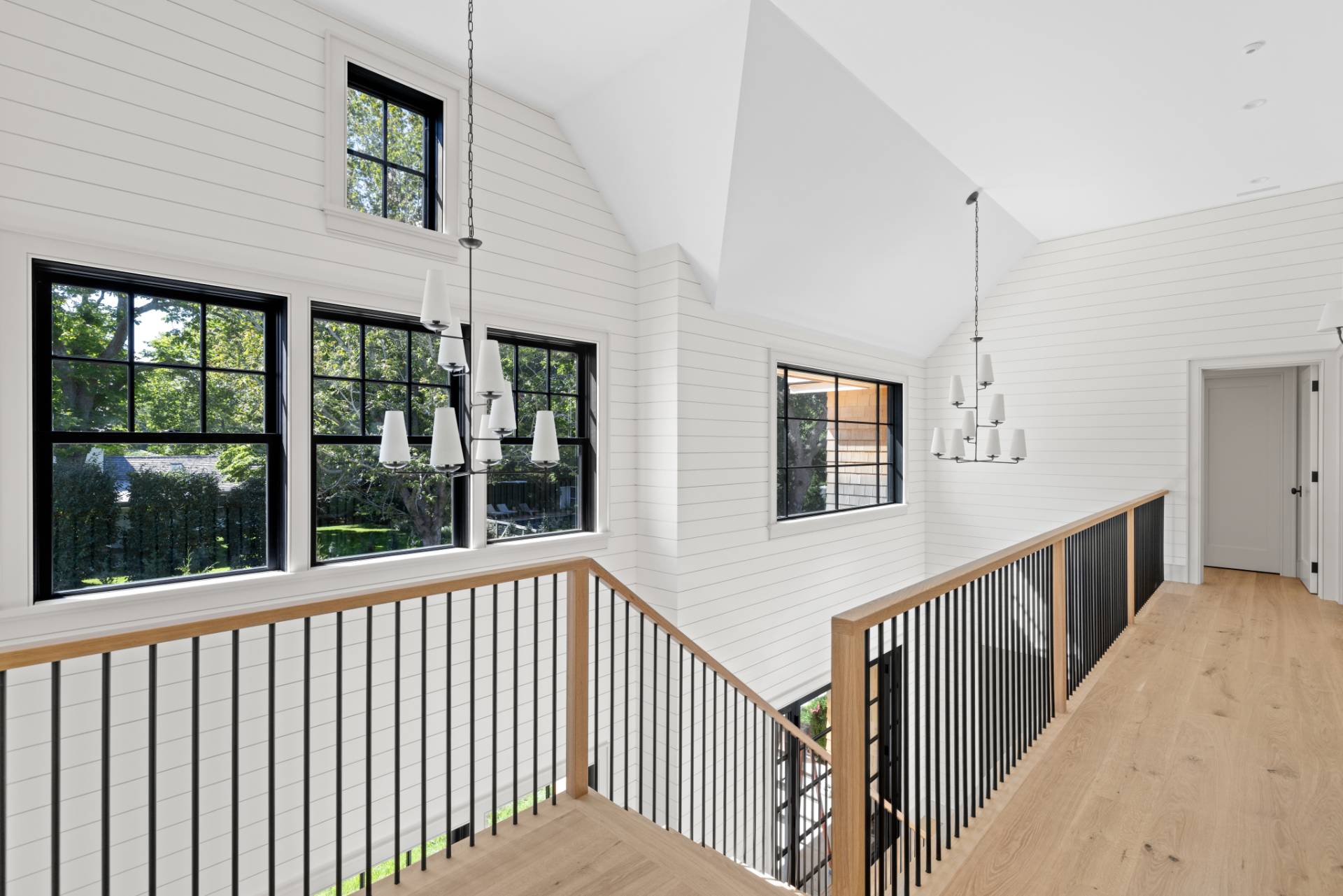 10 Springs Fireplace Rd