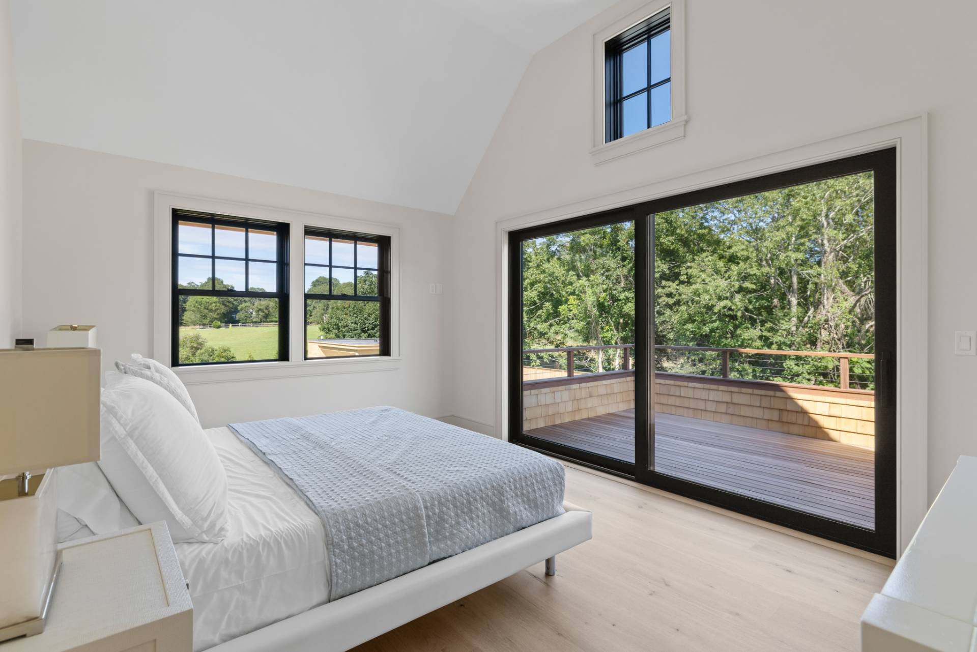 10 Springs Fireplace Rd