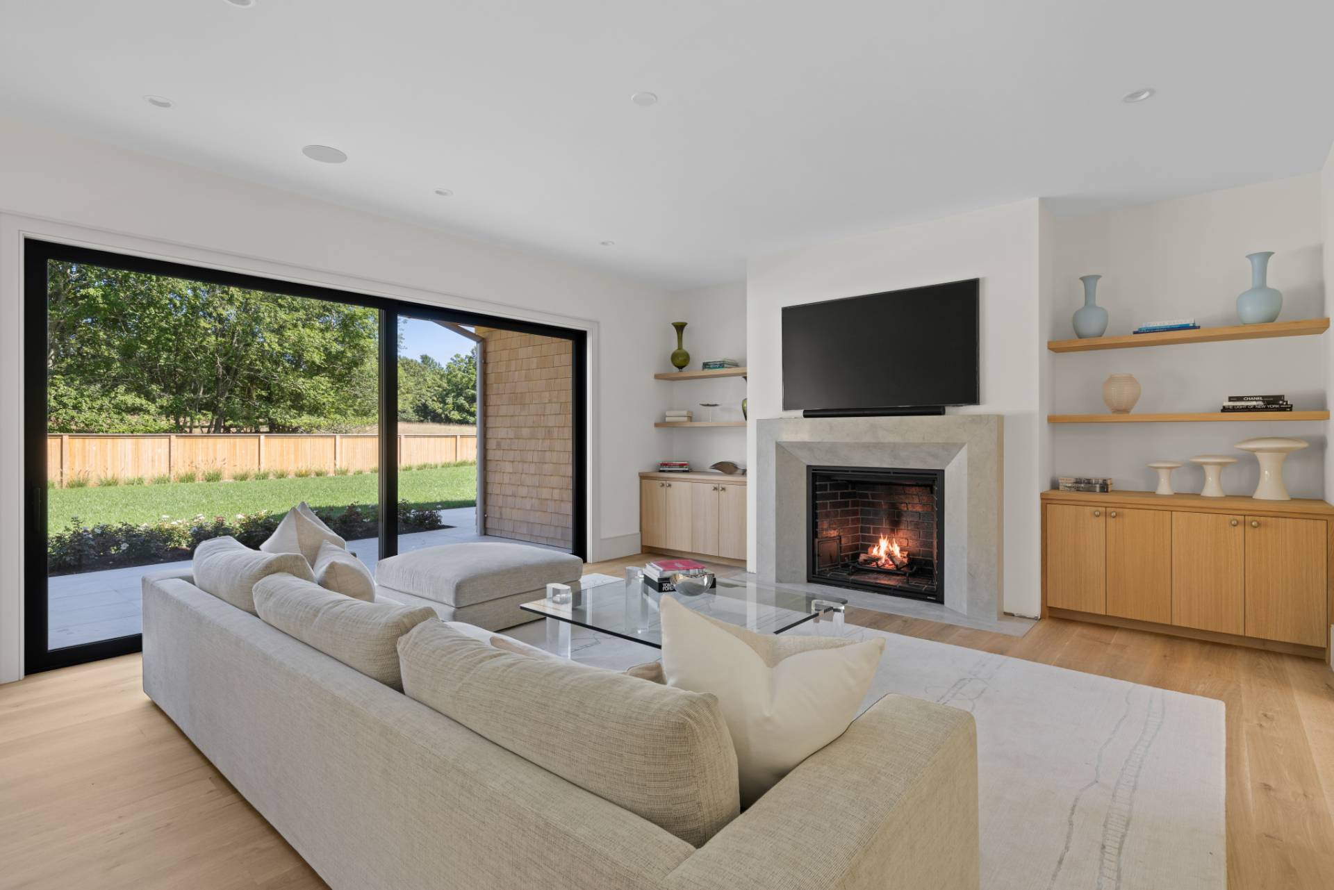 10 Springs Fireplace Rd