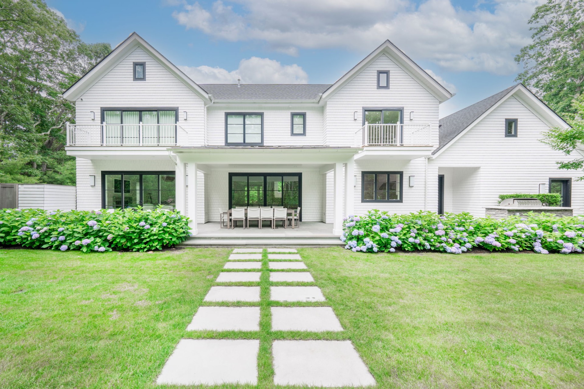 5 Rogers Court