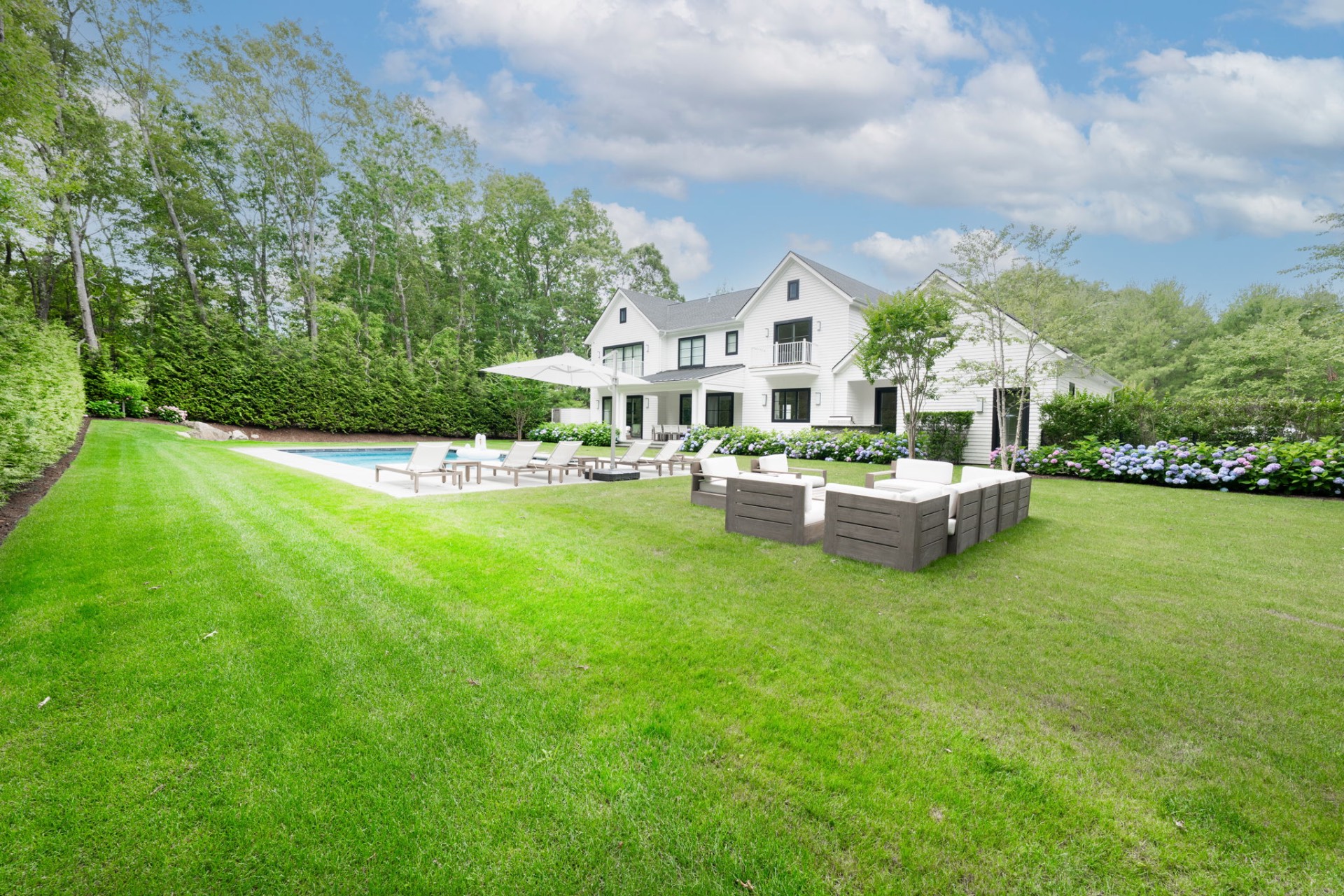 5 Rogers Court