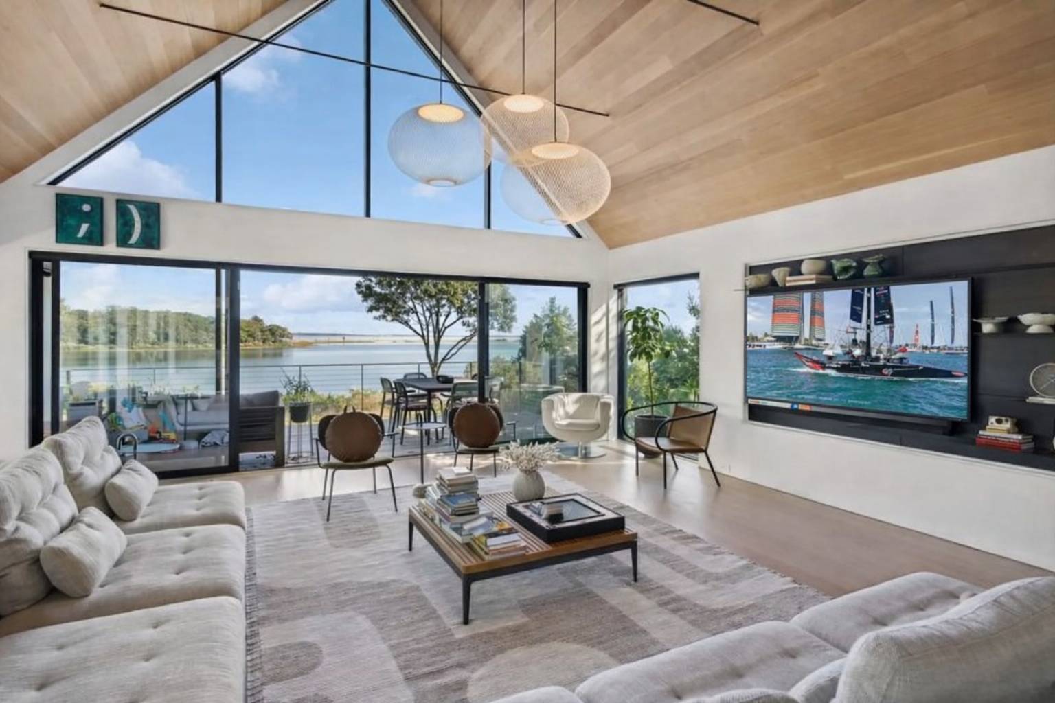 1080 Springs Fireplace Rd