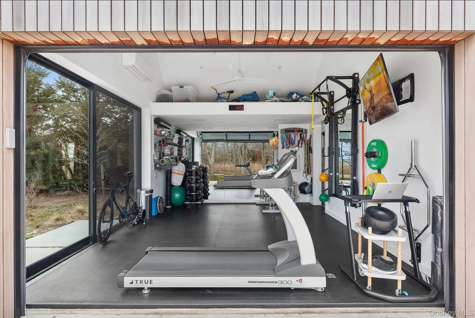 1080 Springs Fireplace Rd