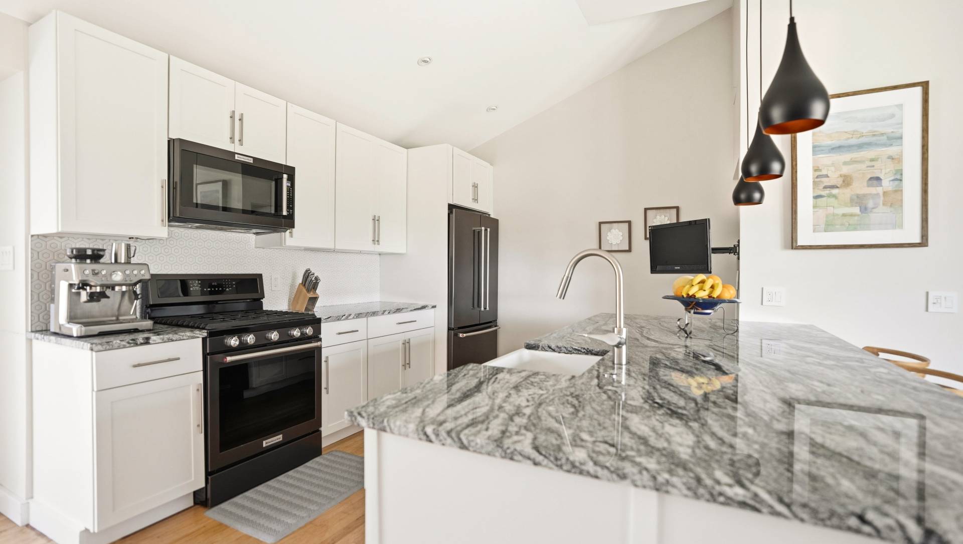 21 OVERLOOK DR