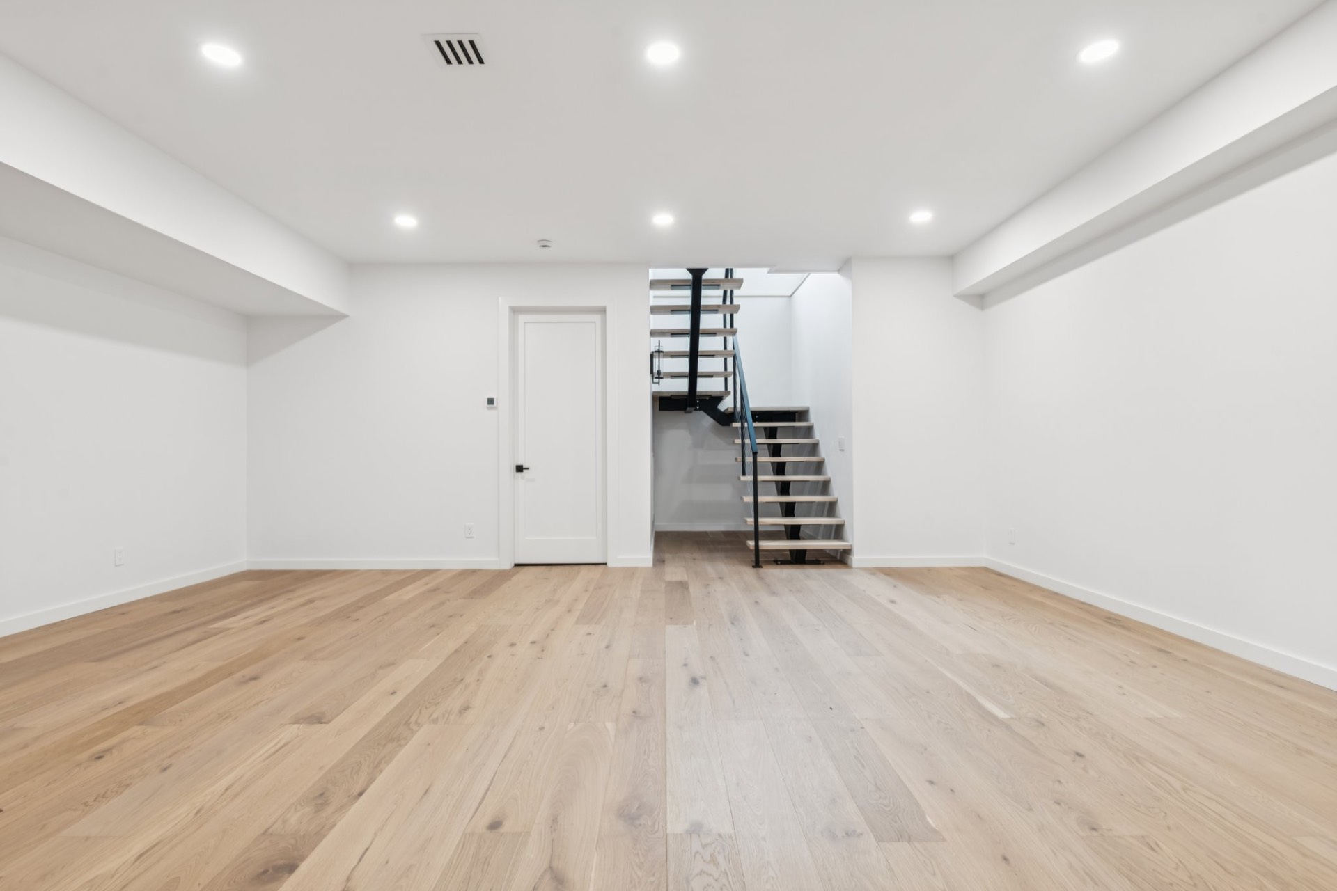 78 WALKER AVE