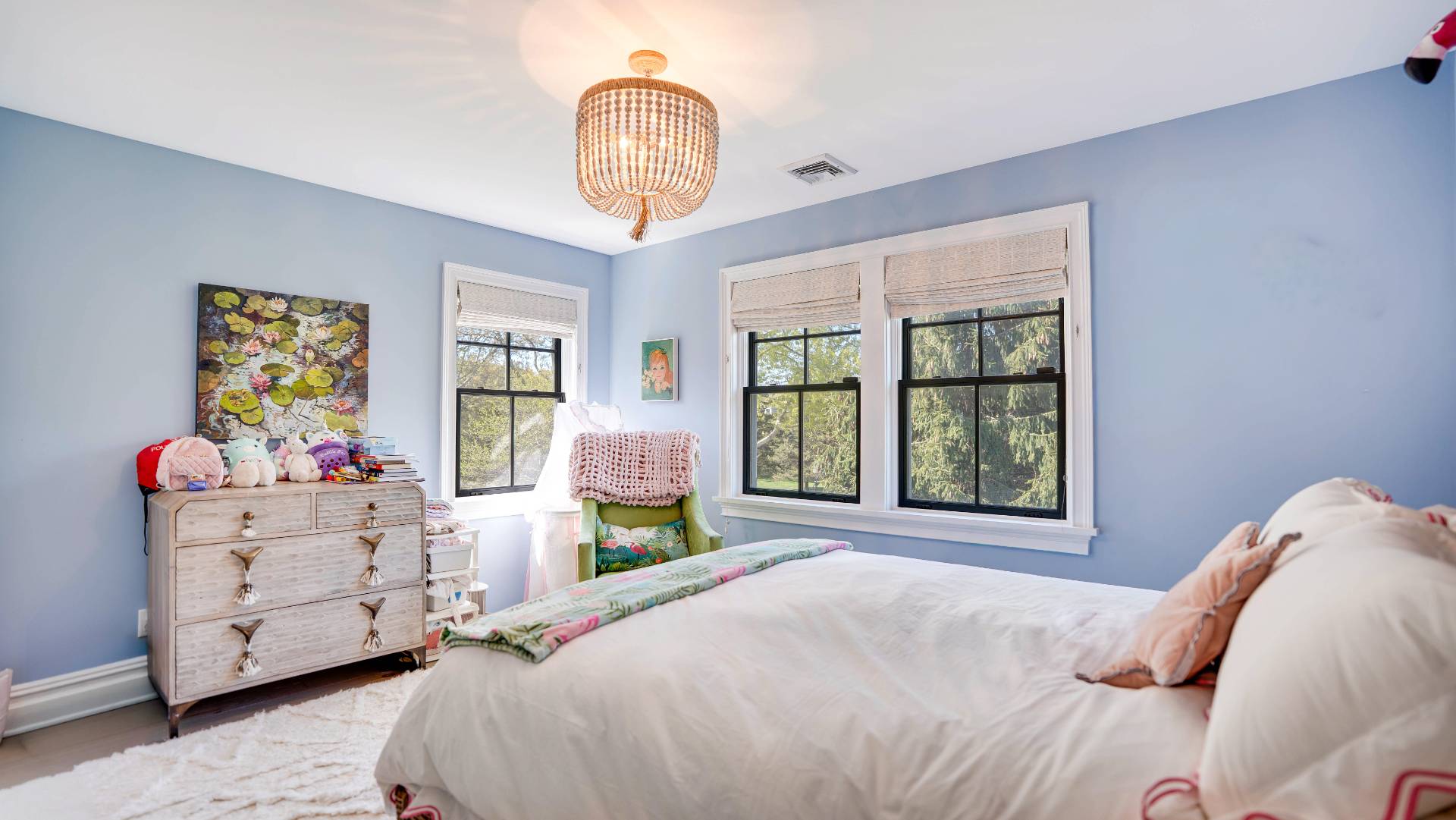 5 Montauk Ave Ext
