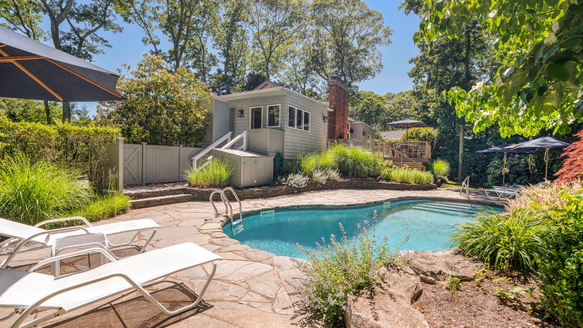 46 Wireless Rd