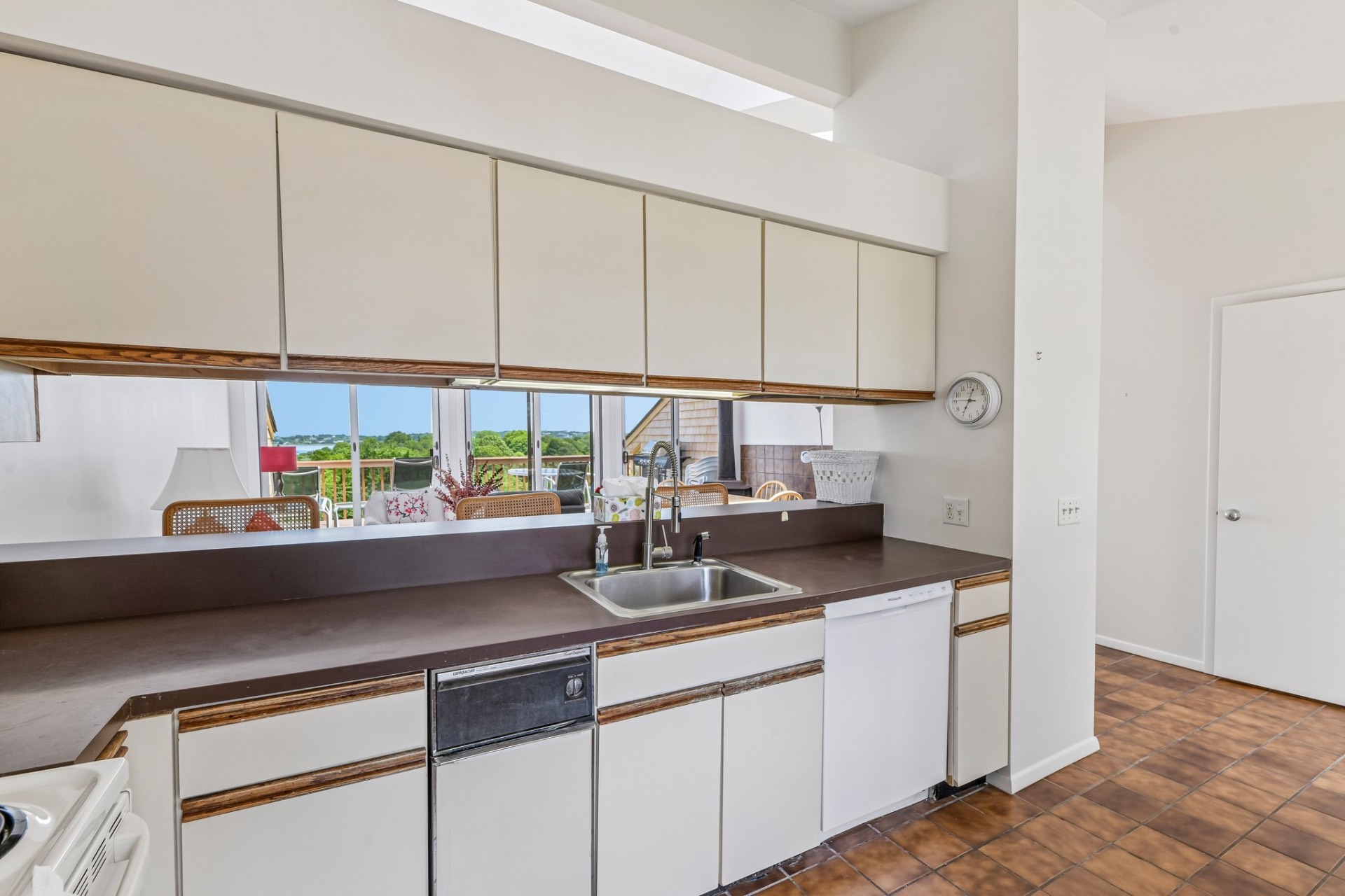 21 S FULTON ST #5