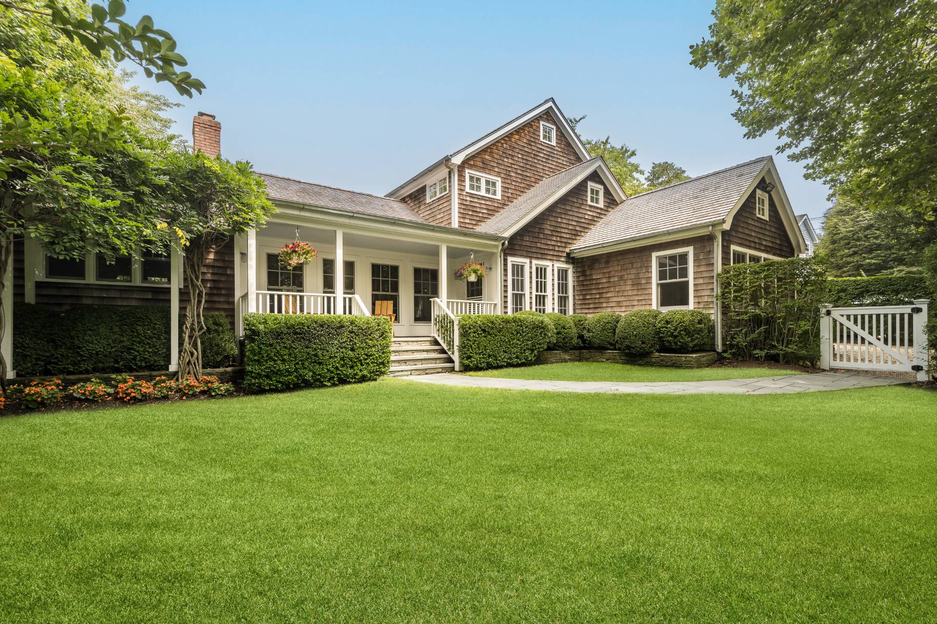 18 Gansett Ln