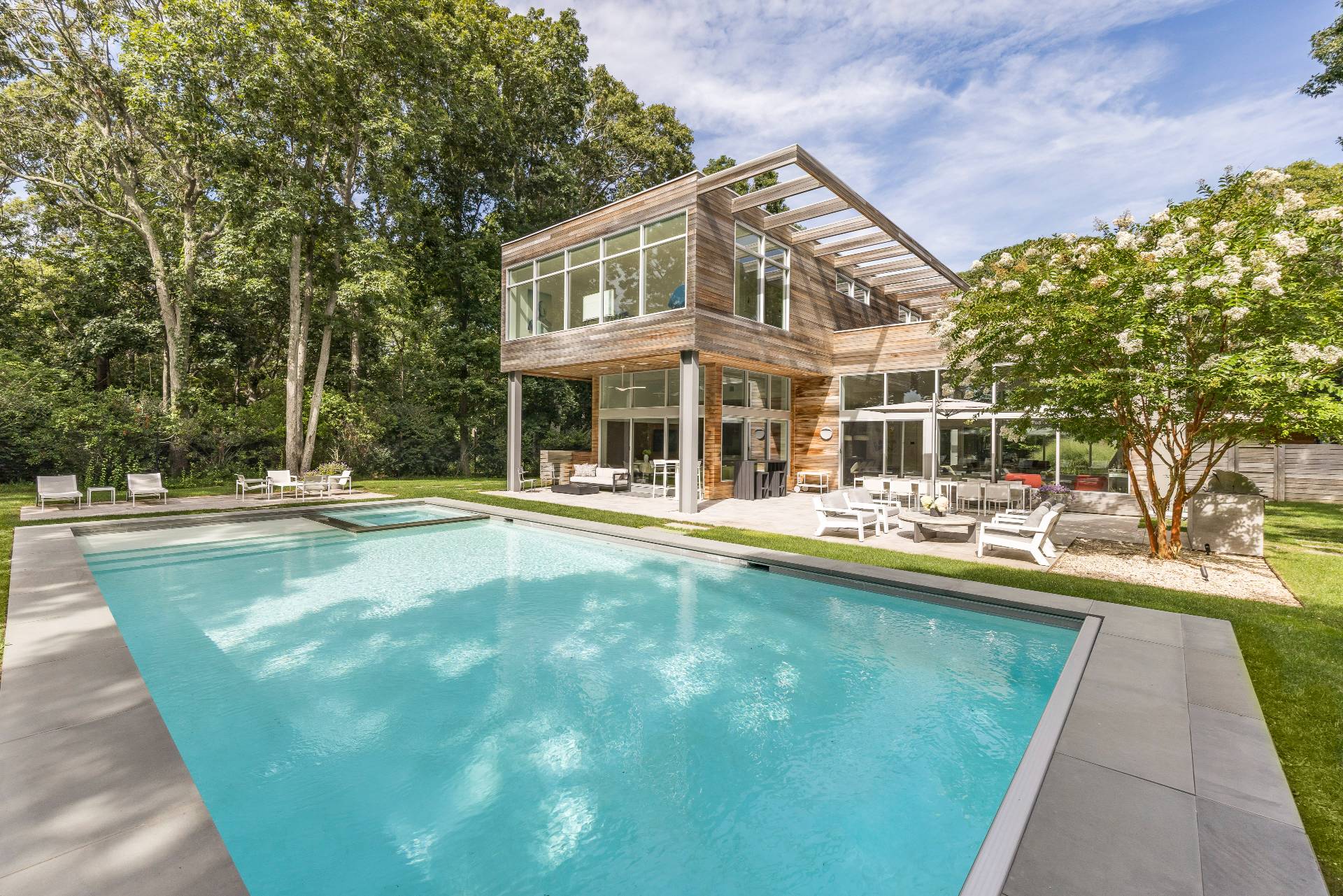 6 Scrimshaw Ln