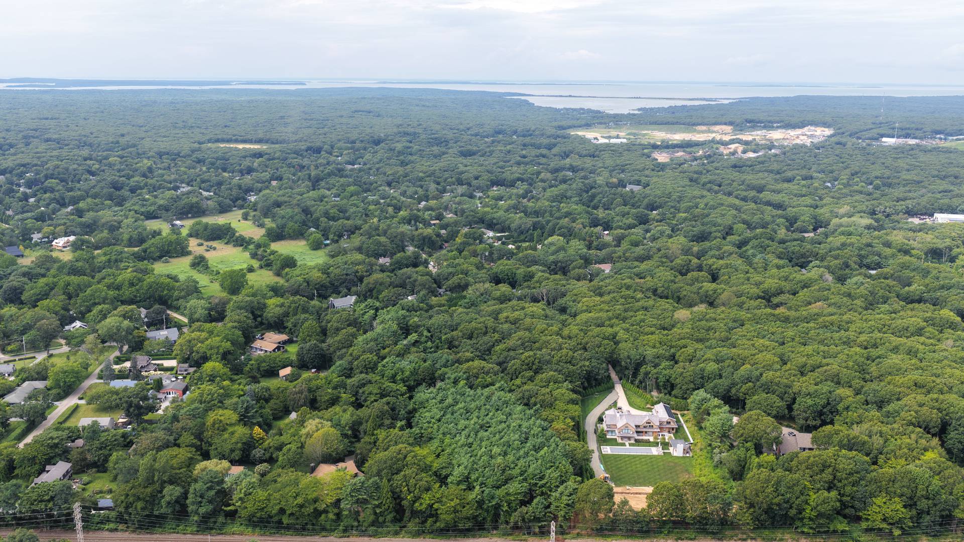 134 ACCABONAC RD