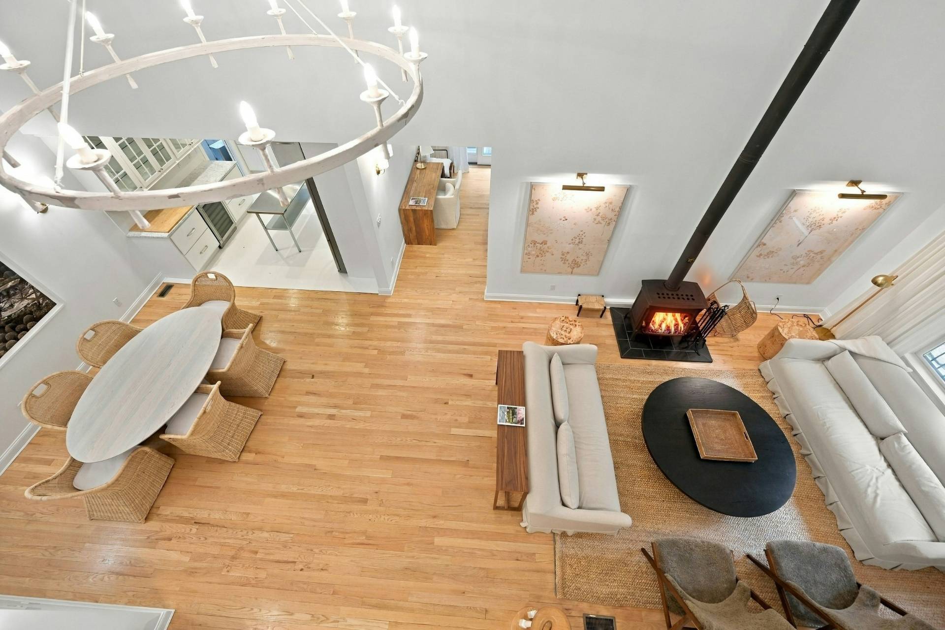 8 Lincoln Ave