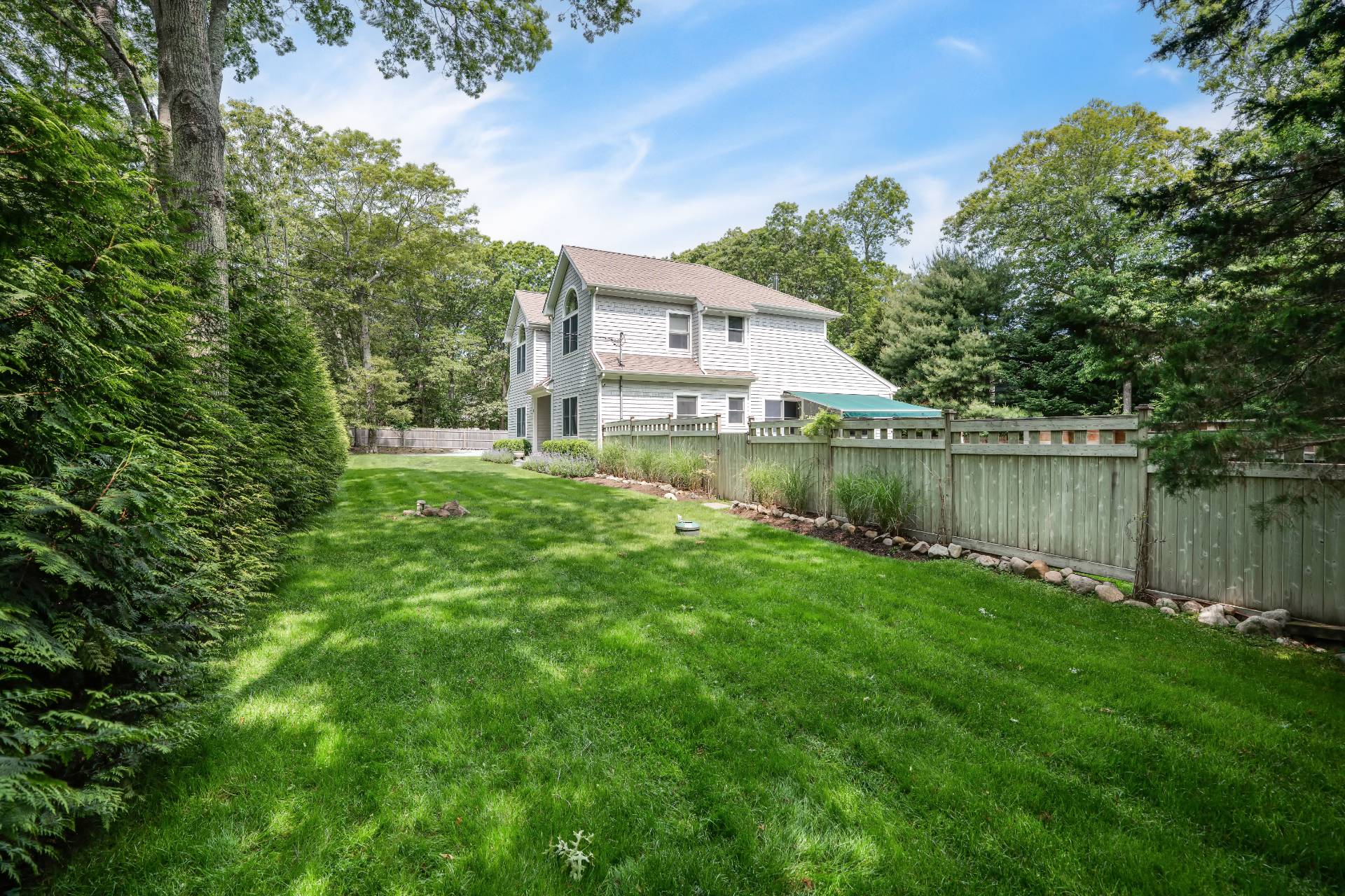 8 Lincoln Ave