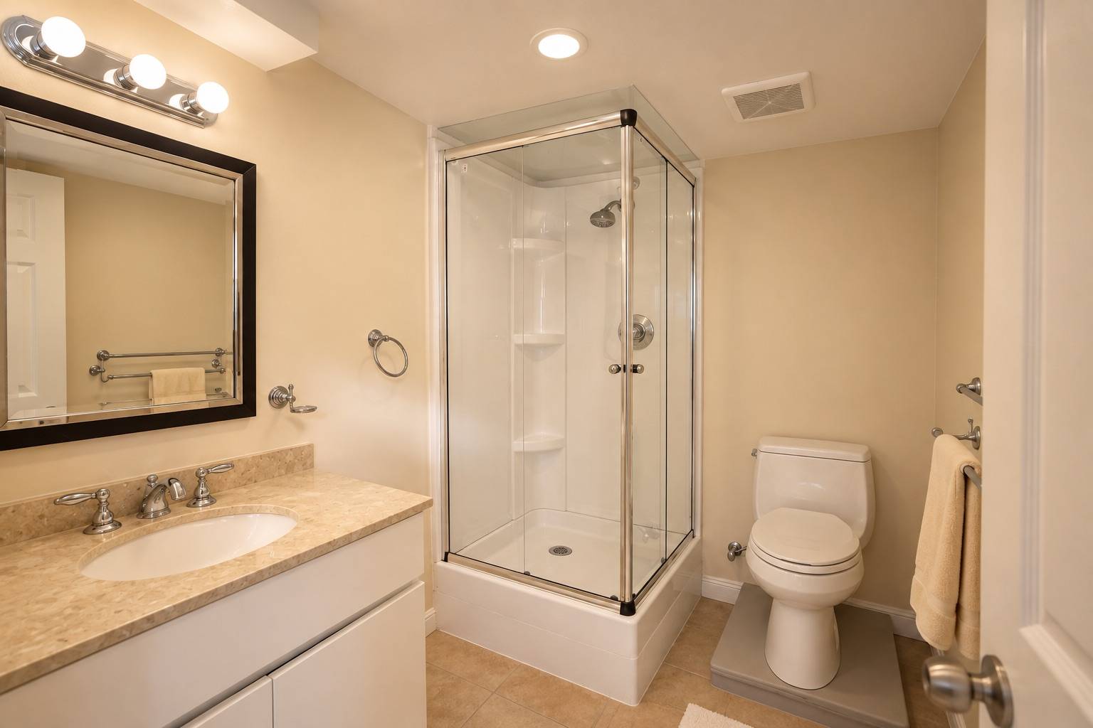 7 WOODY CT