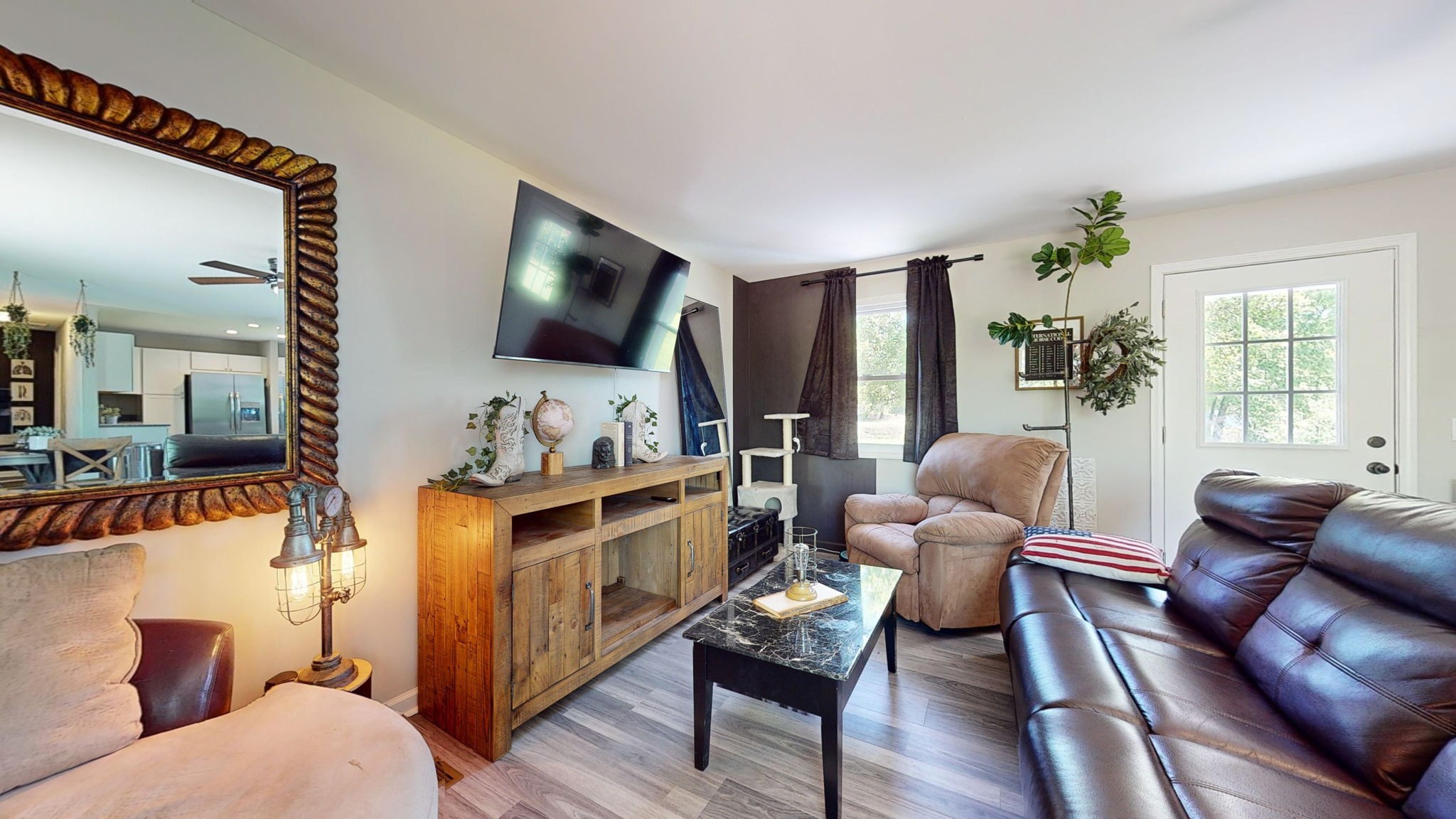 18 Dr James Fisher Cir