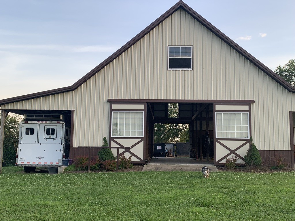 300B Governor Hall Rd
