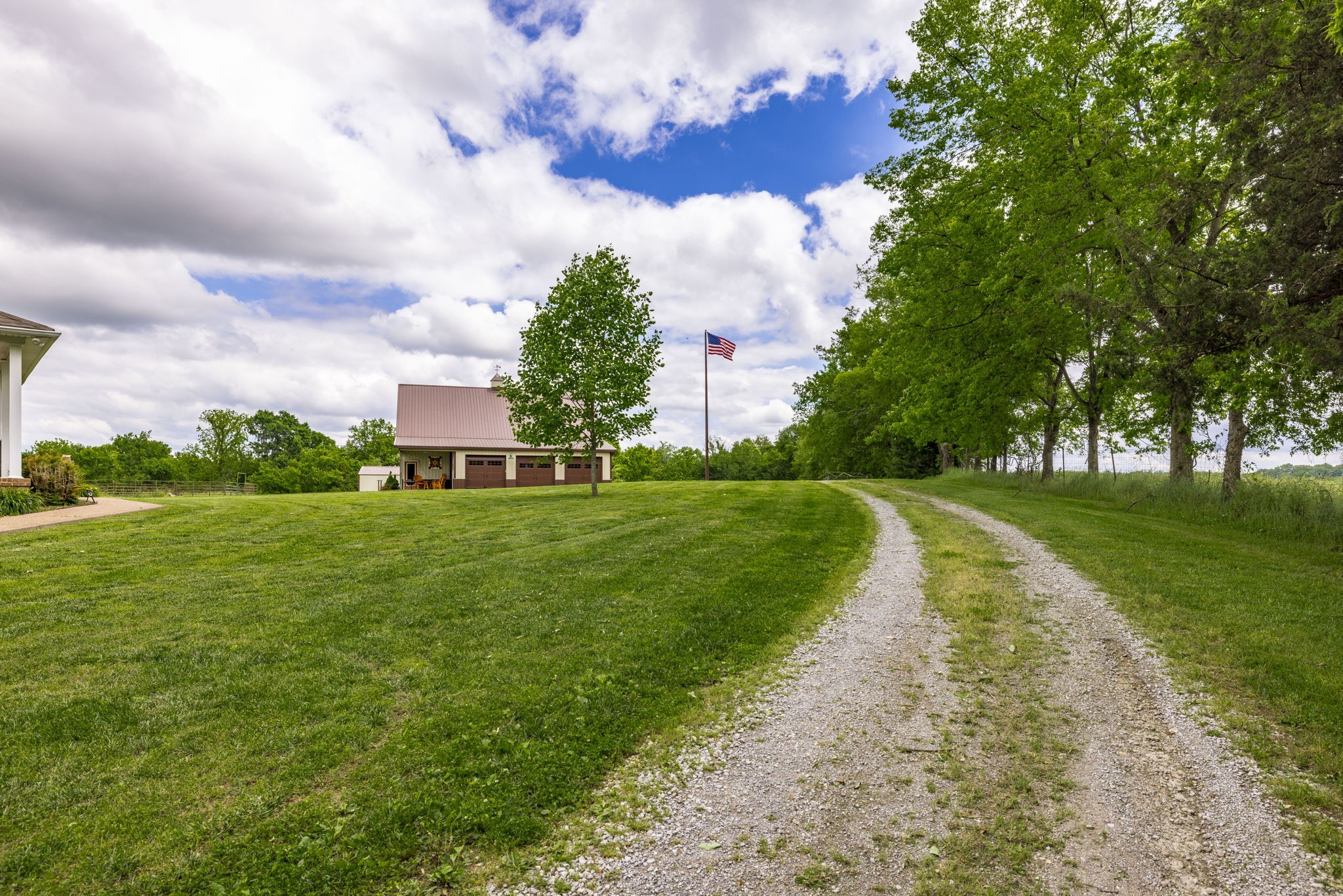 300B Governor Hall Rd