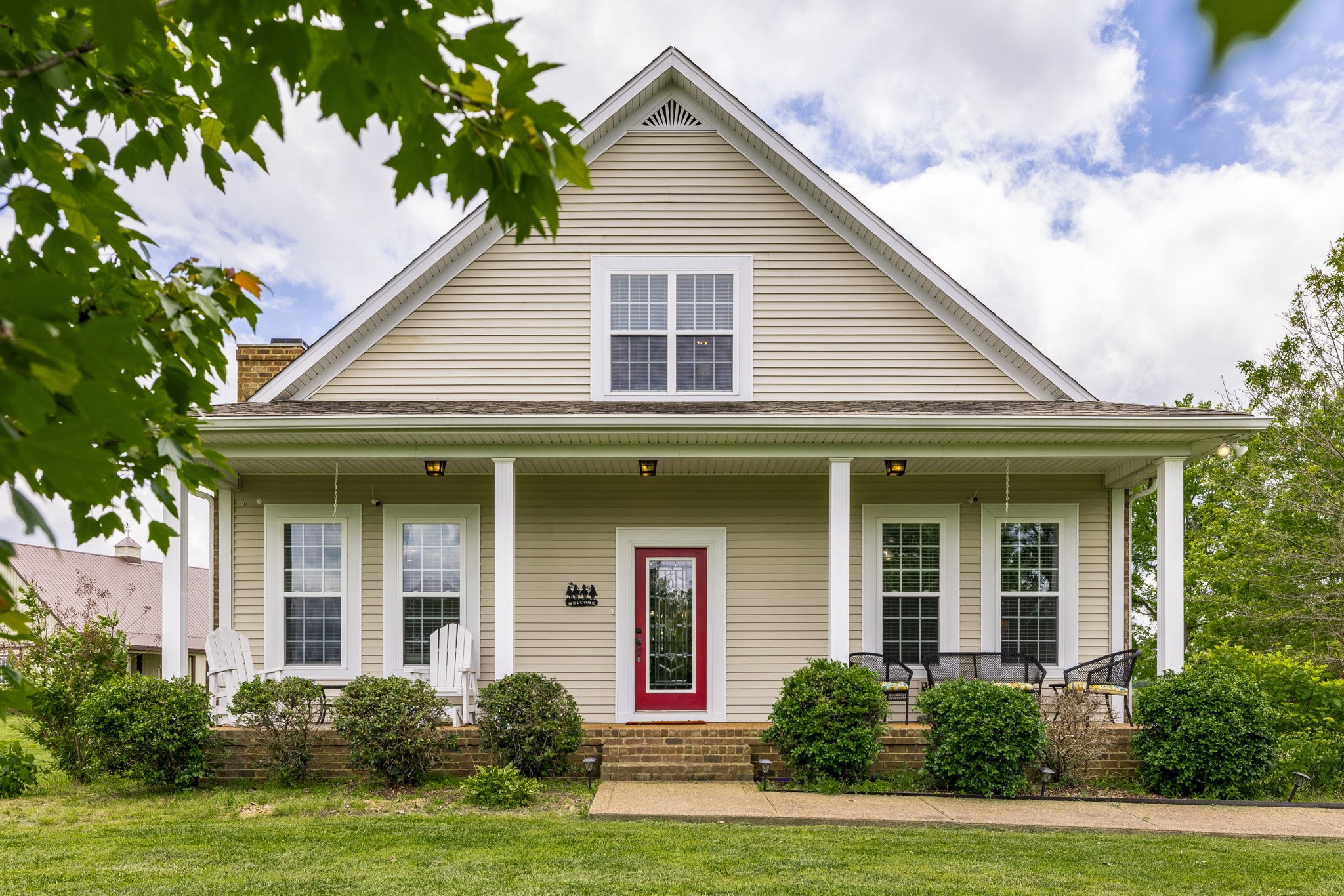 300B Governor Hall Rd