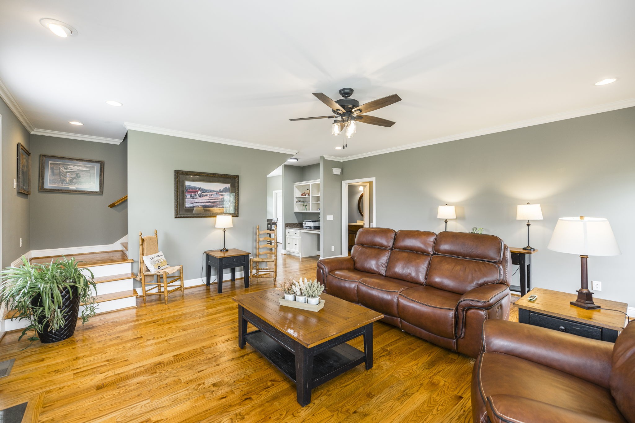 300B Governor Hall Rd