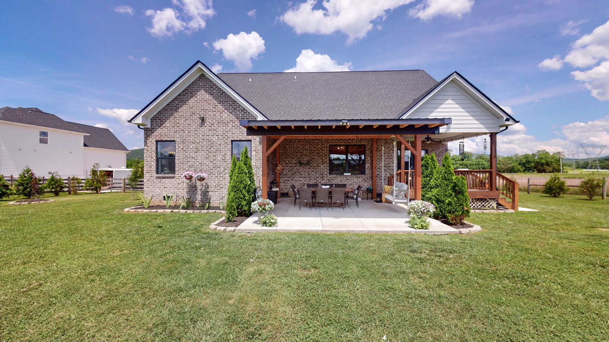 2846 Sparta Pike