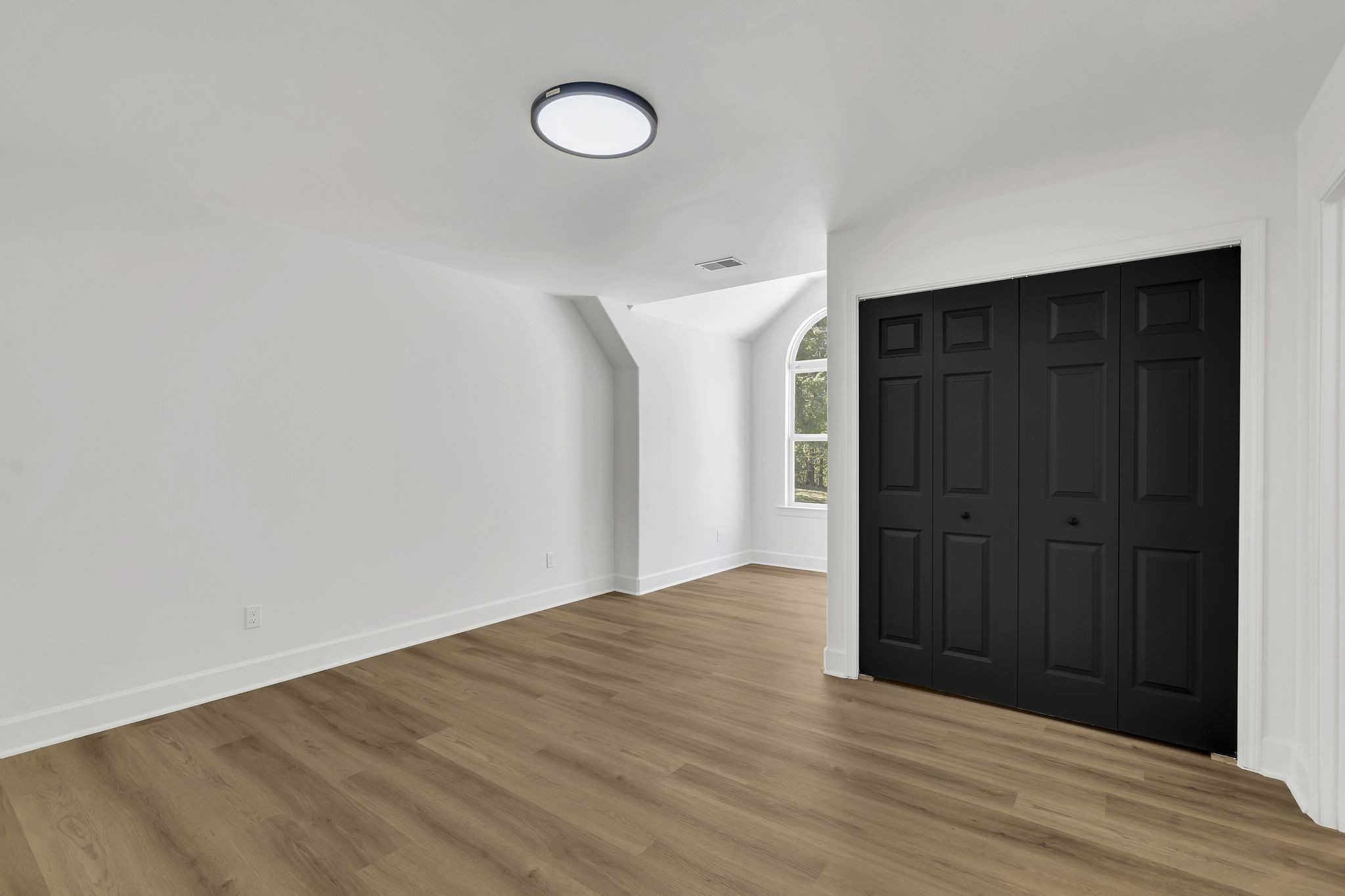 118 Angels Cove Ln
