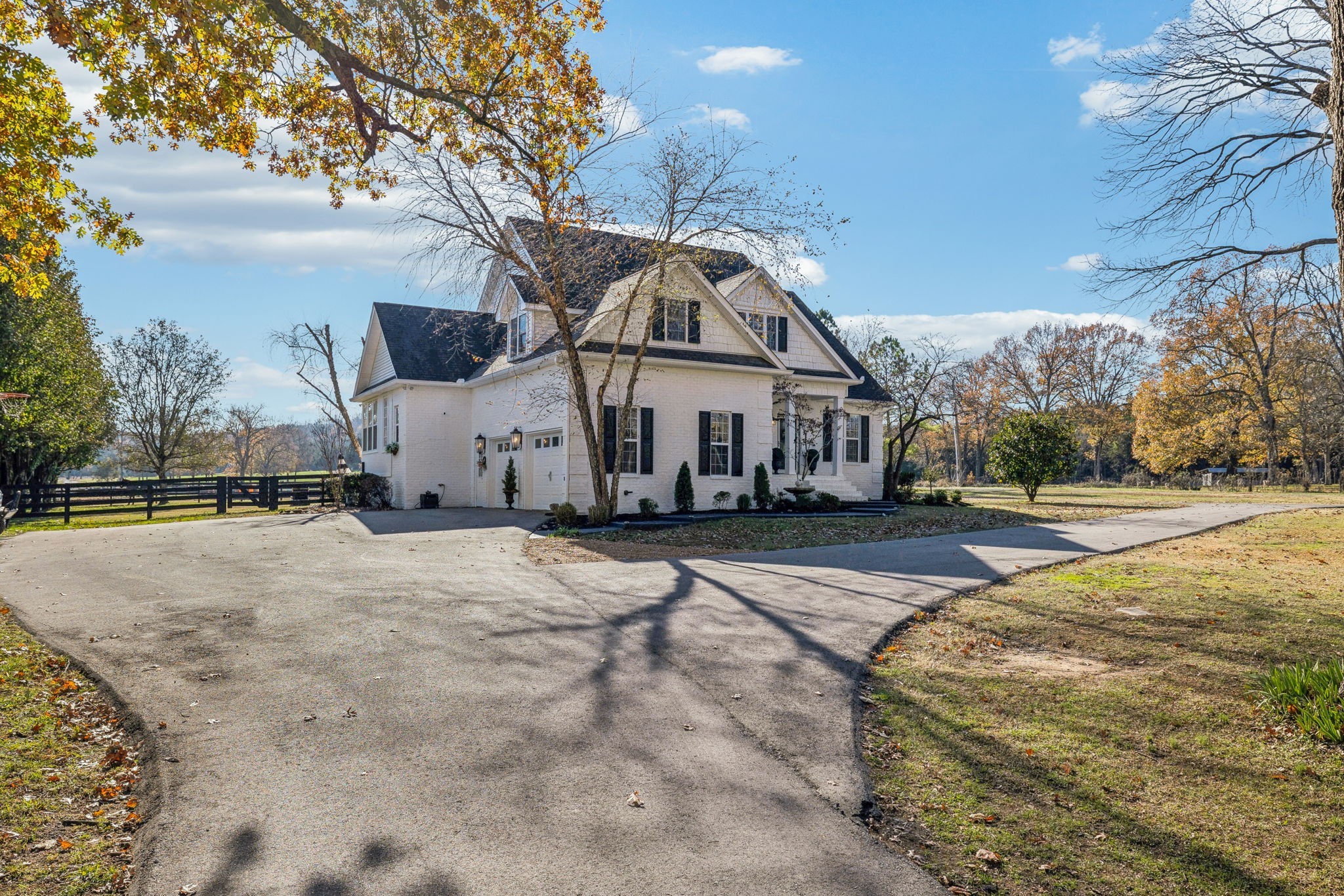 576 Rocky Valley Rd