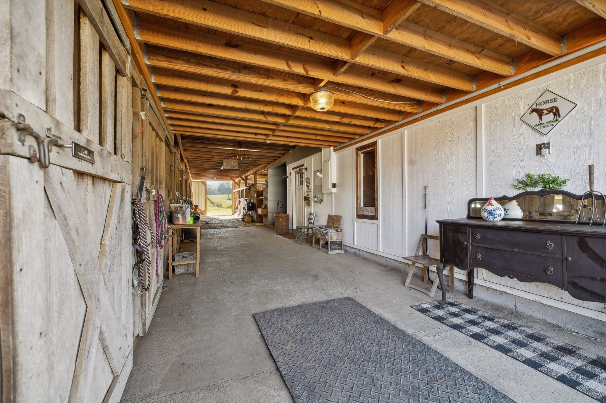 576 Rocky Valley Rd