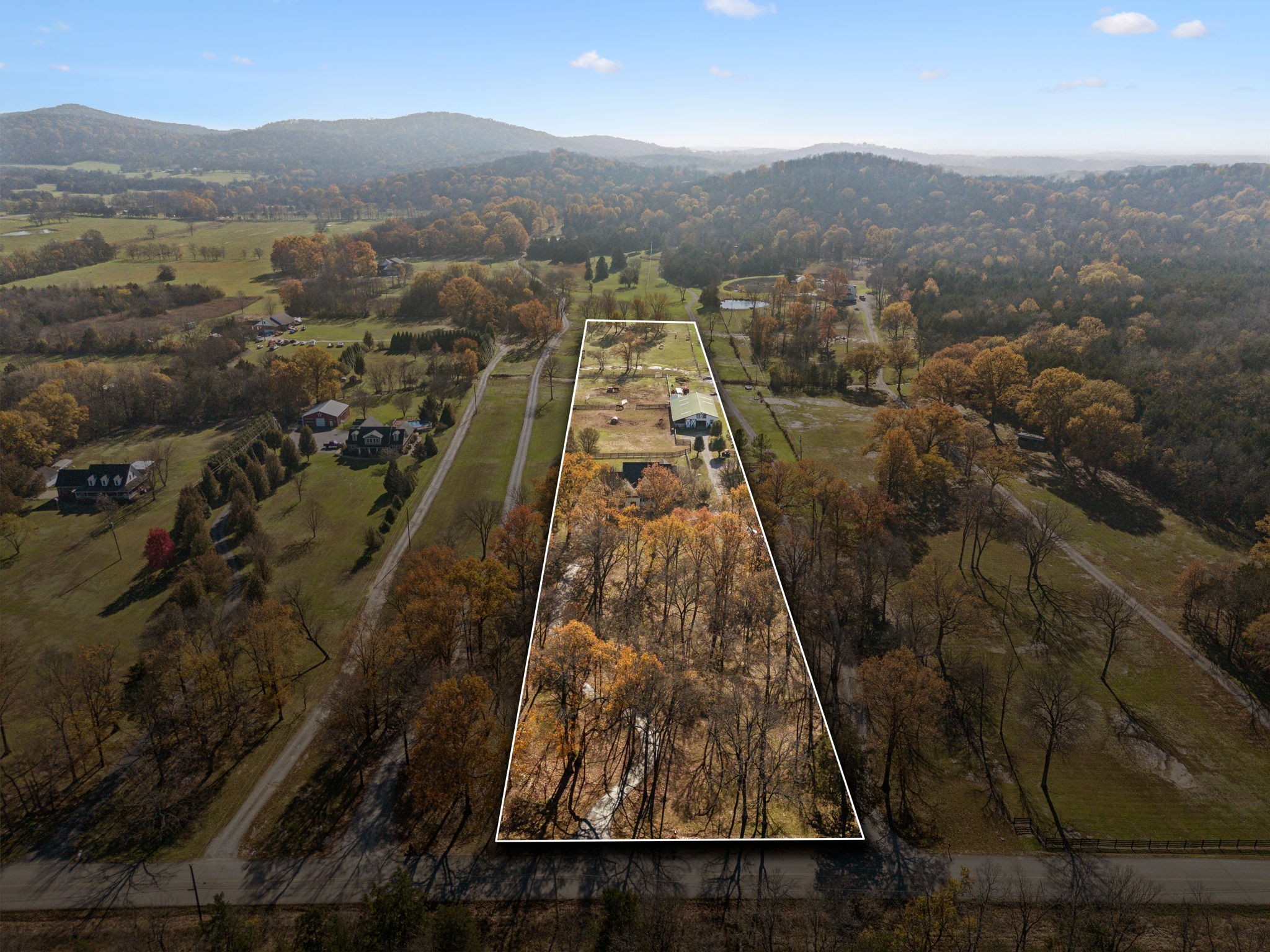 576 Rocky Valley Rd