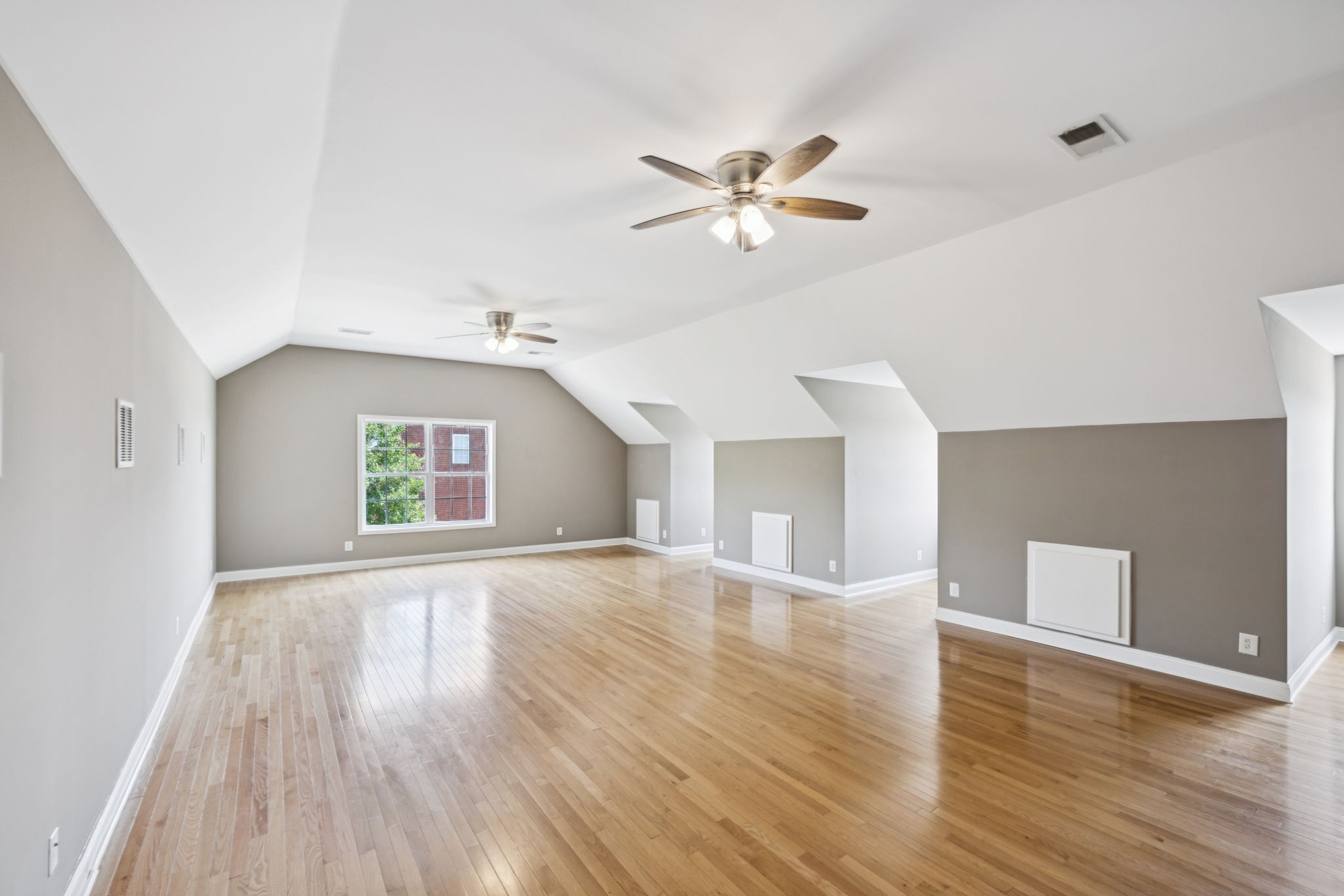 109 Chalford Pl