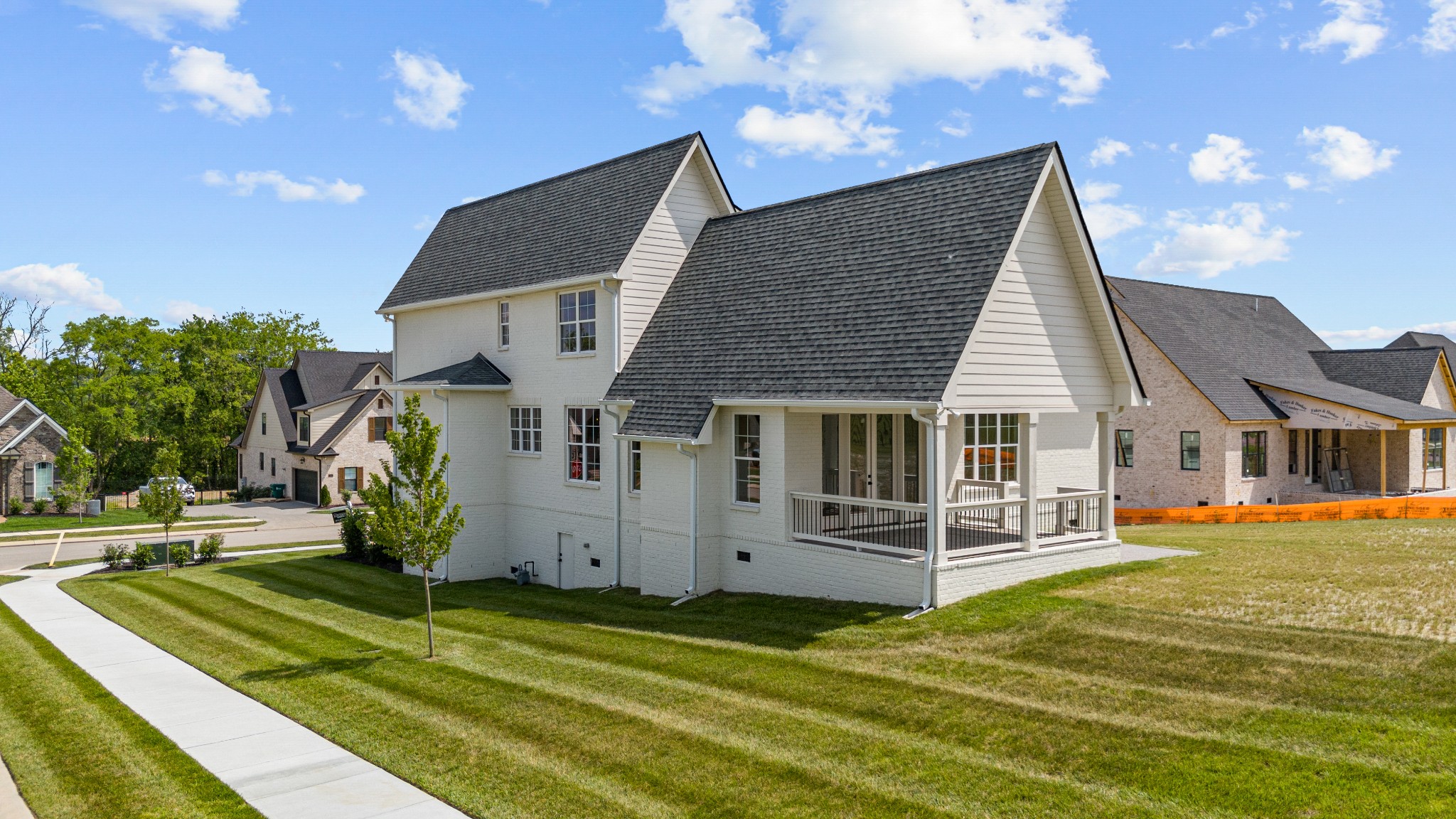309 Oaks Xing