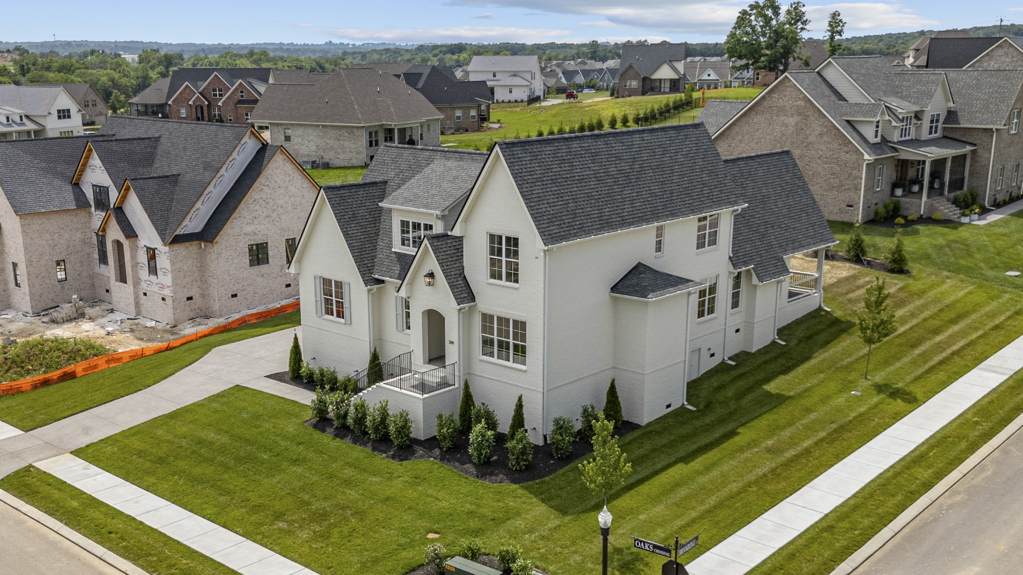 309 Oaks Xing