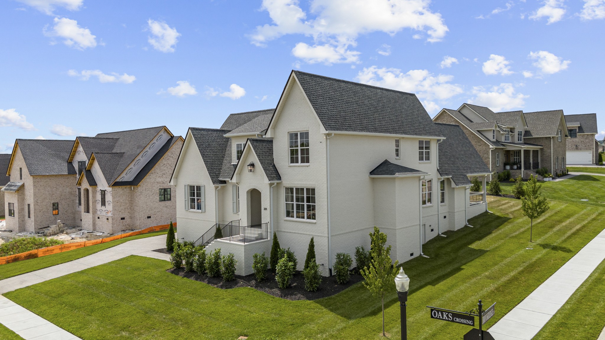 309 Oaks Xing
