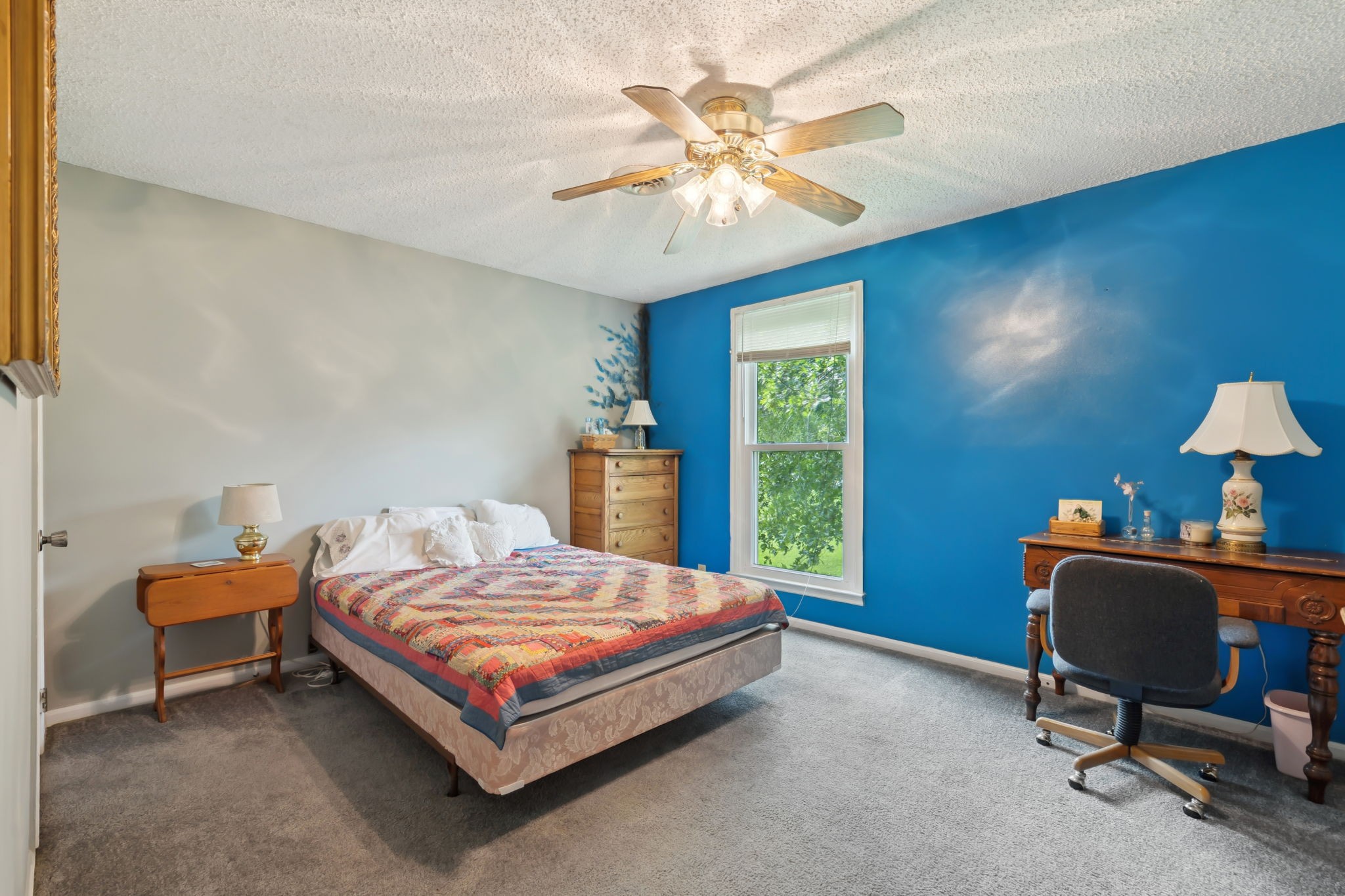 112 Ridgewood Rd