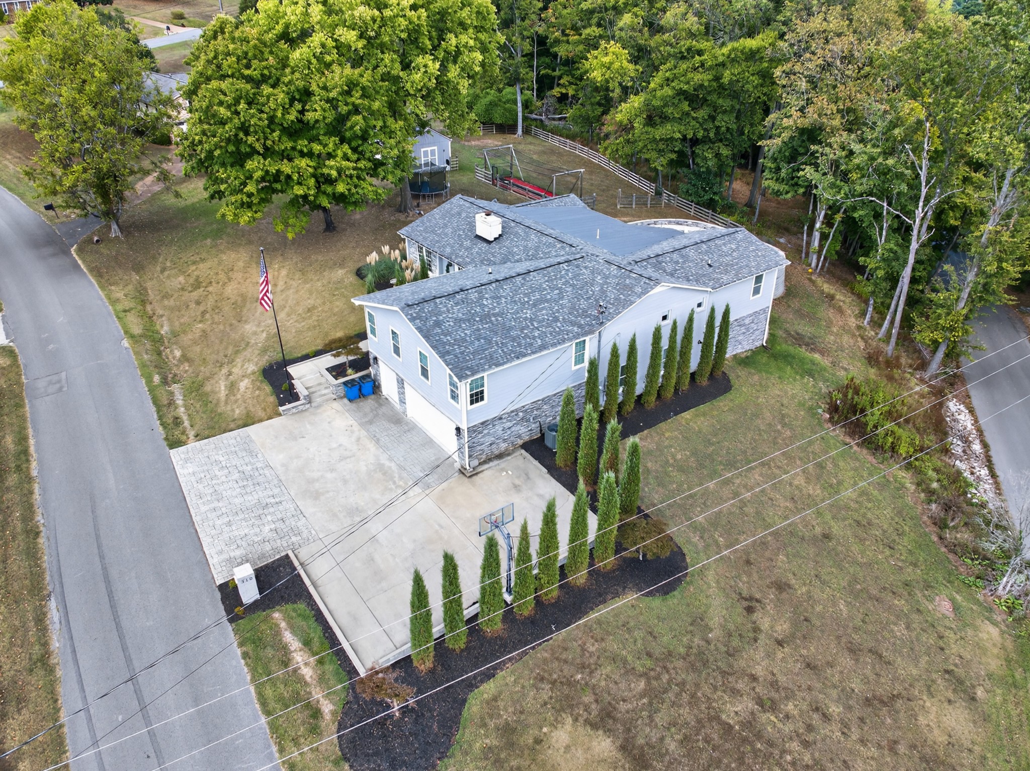 310 Weeping Elm Rd