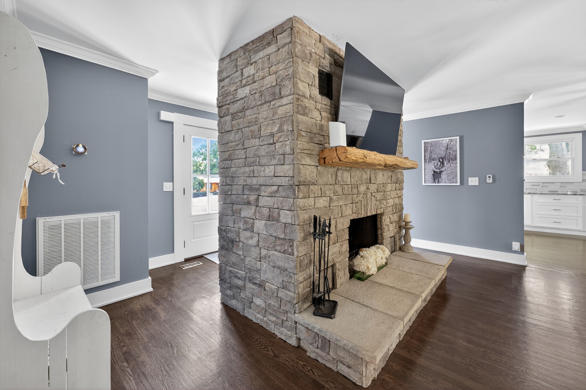 310 Weeping Elm Rd