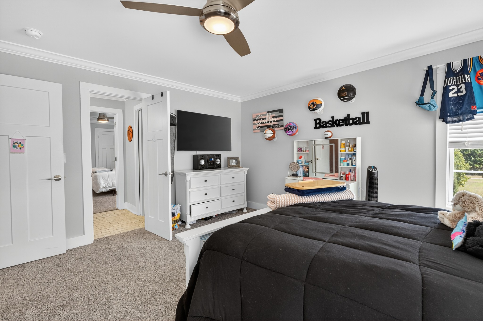 310 Weeping Elm Rd
