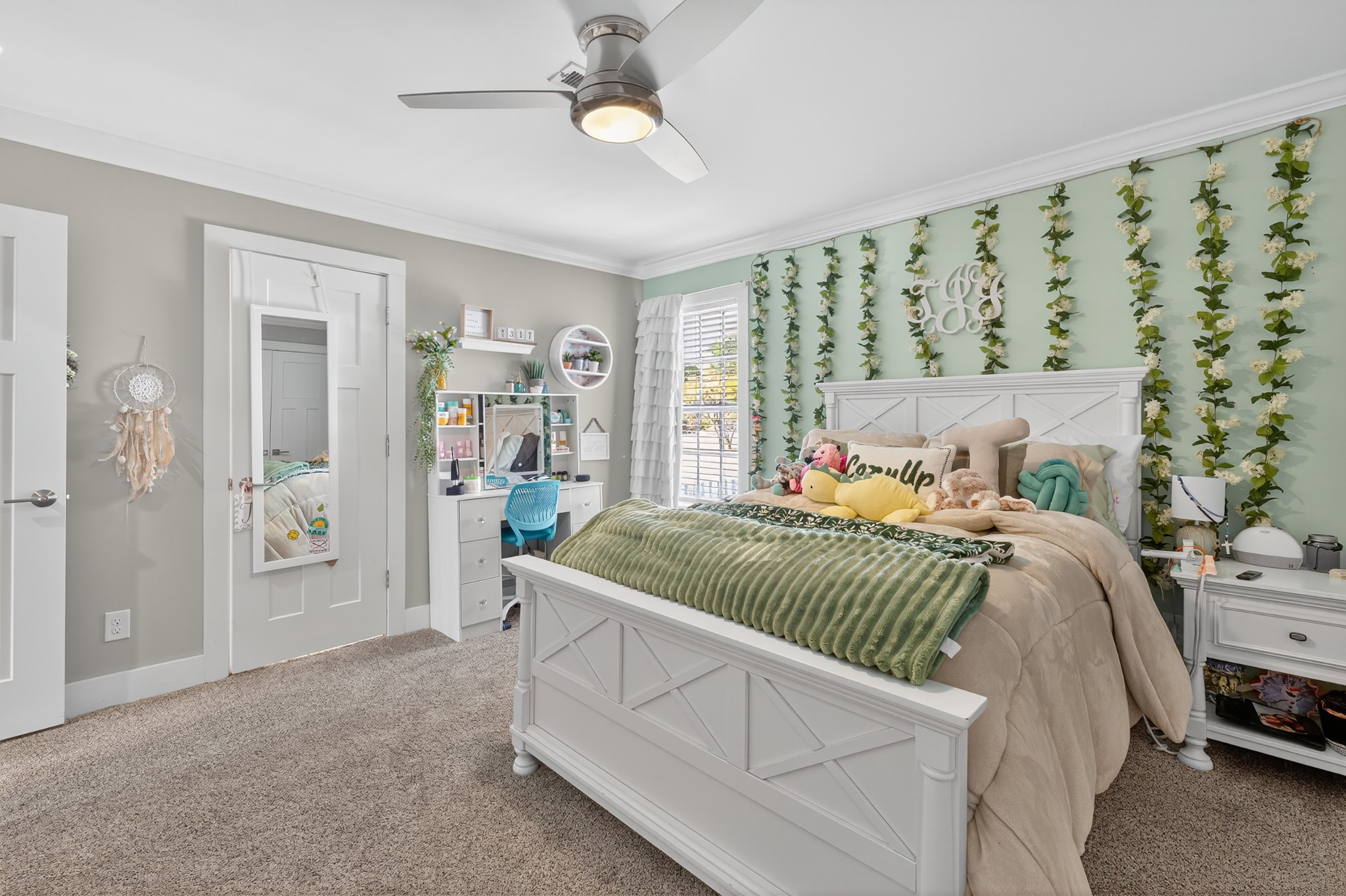 310 Weeping Elm Rd