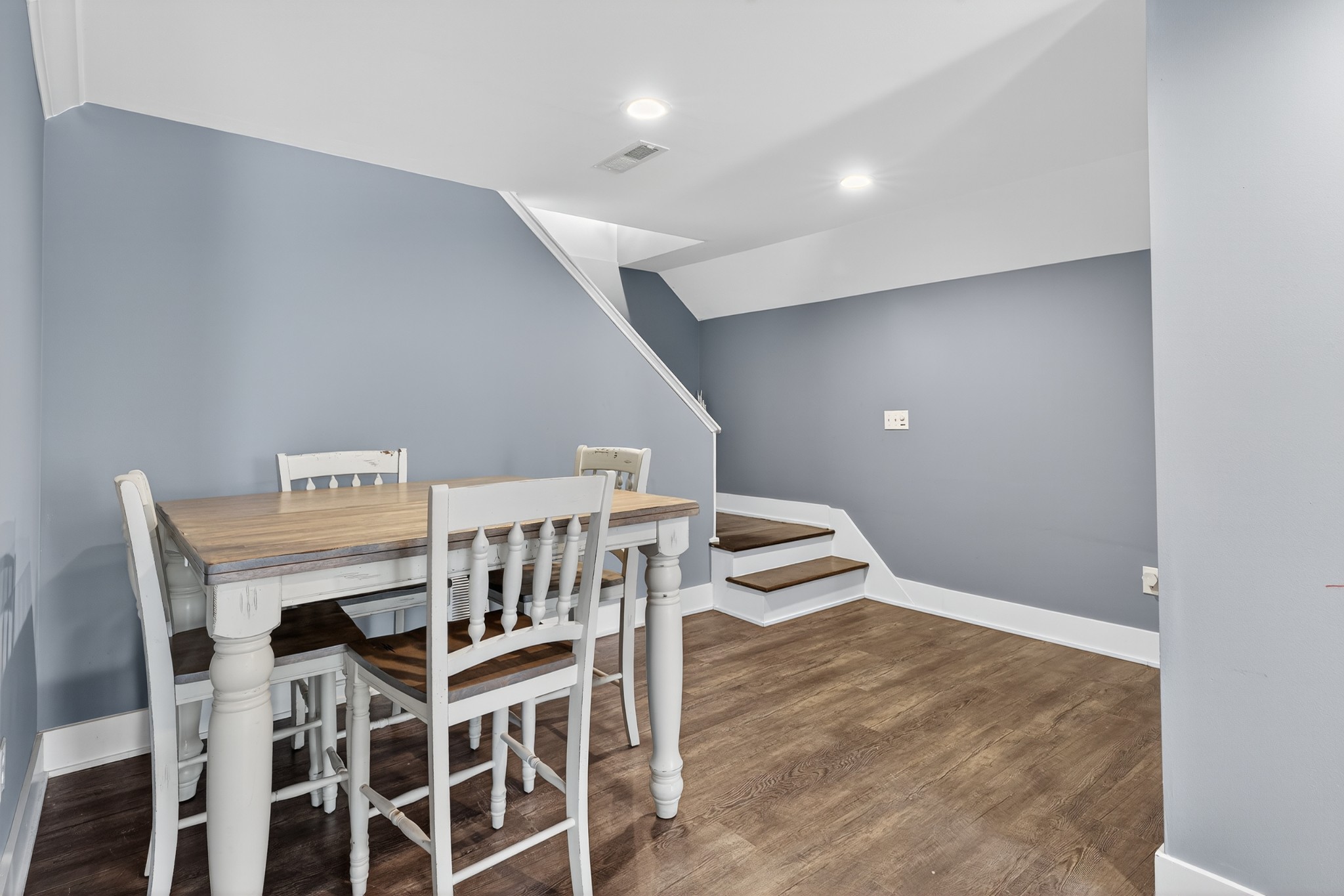 310 Weeping Elm Rd