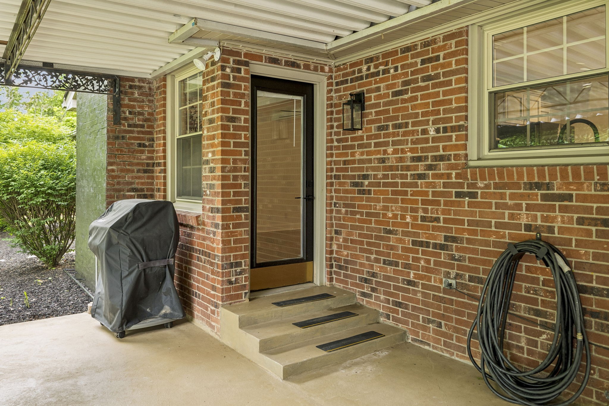 136 Ewingville Dr